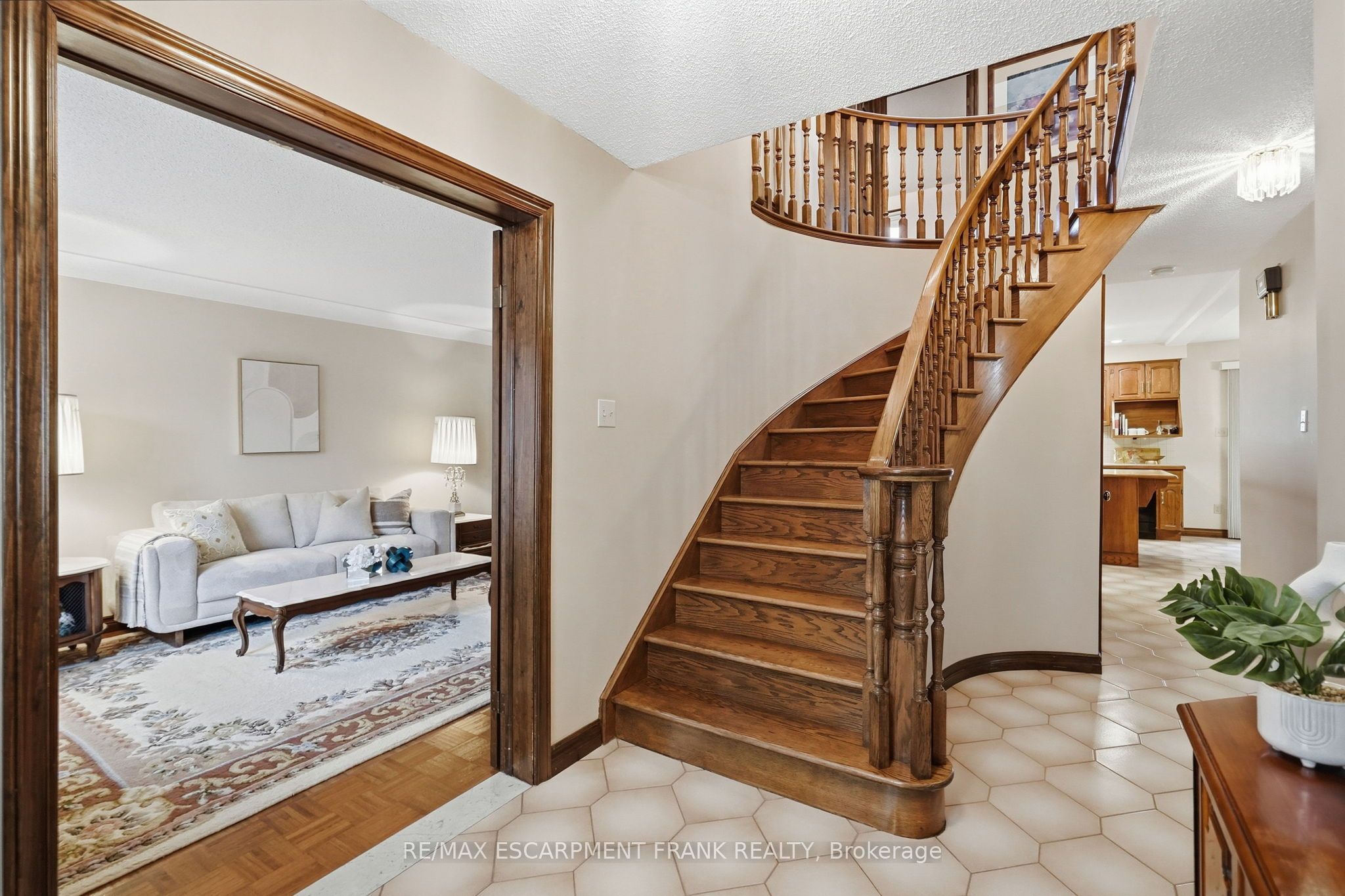 4 Nellida Crescent Property Photo 6