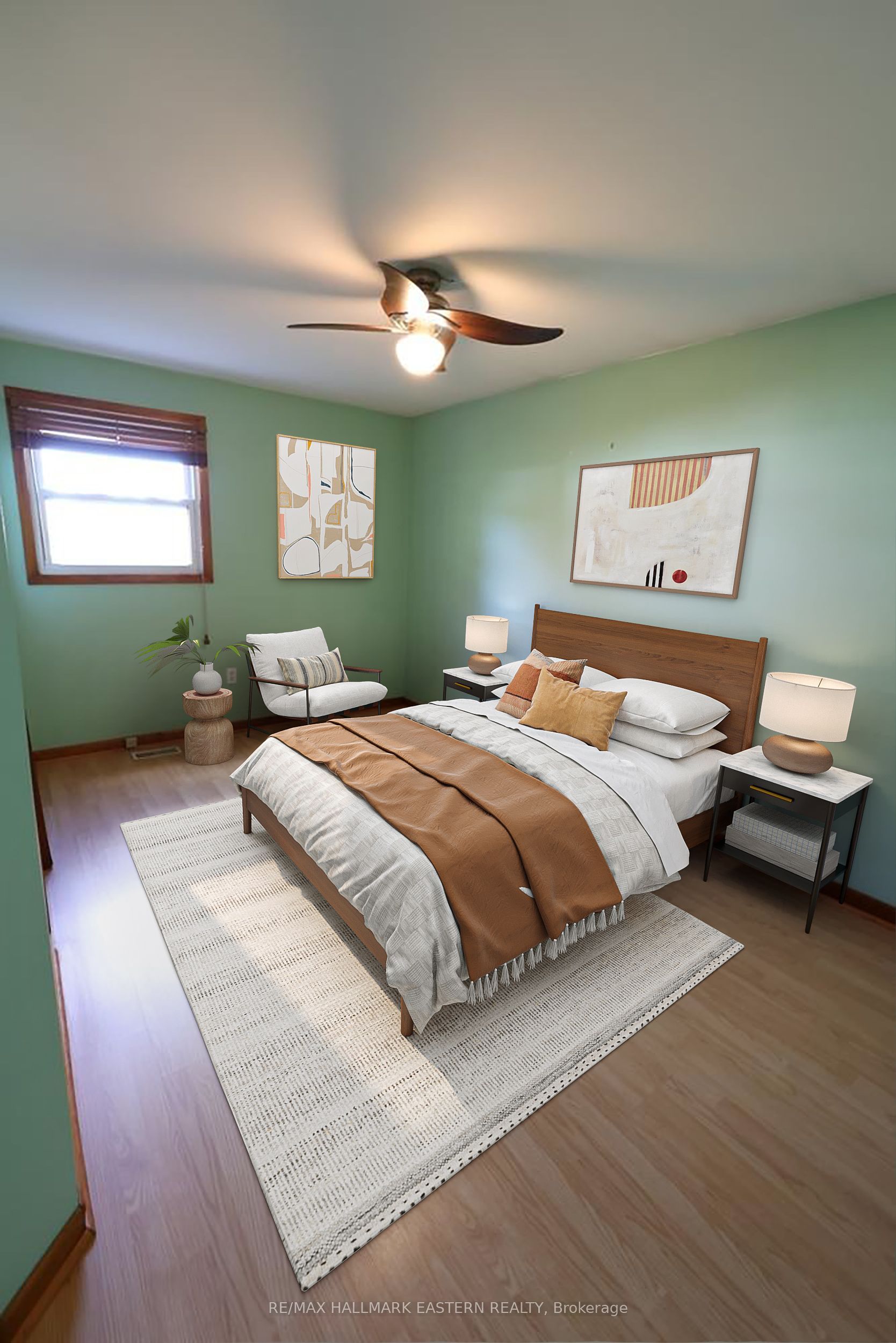 161 River Street E Property Photo 7