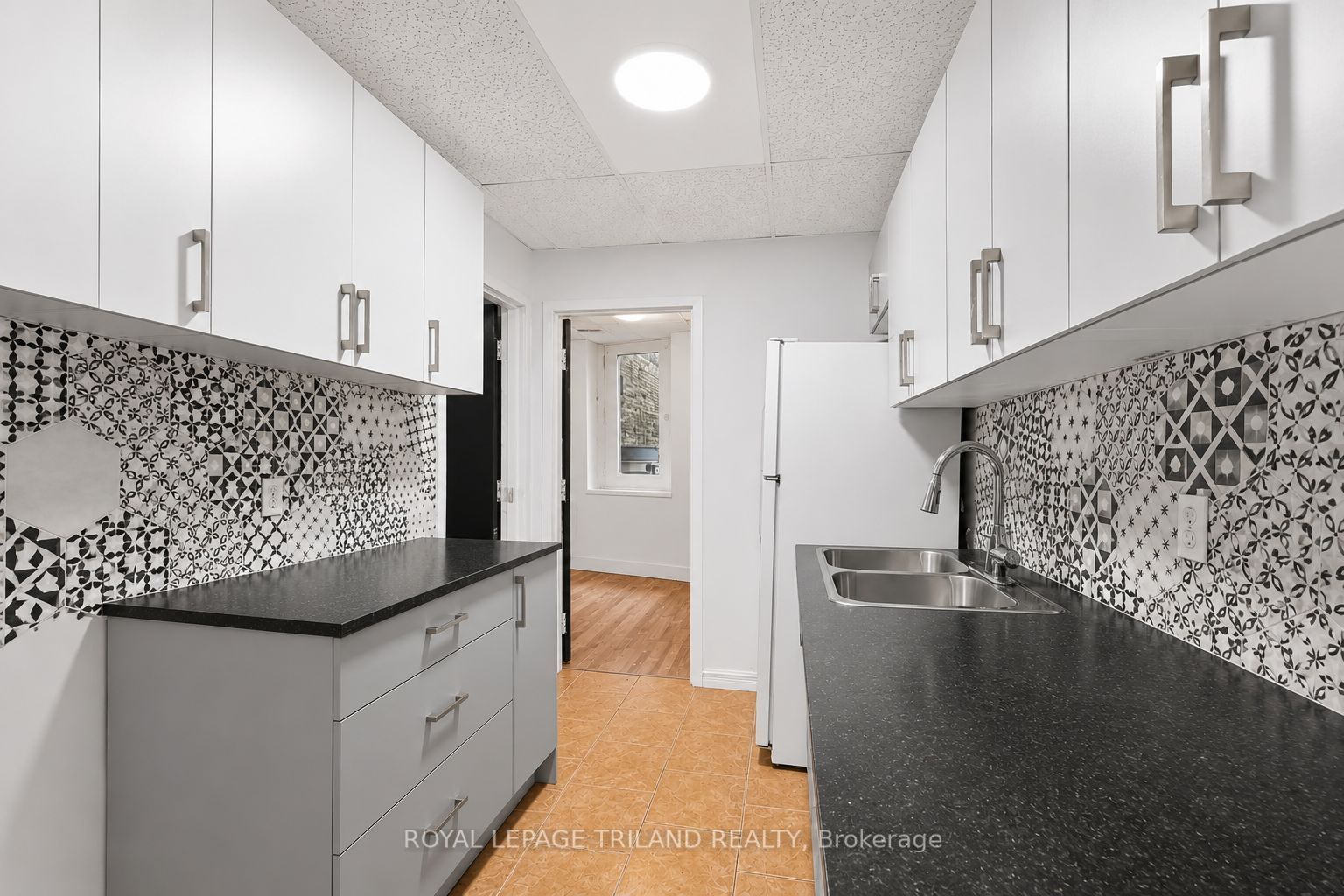 525 Richmond Street 1 Property Photo 5