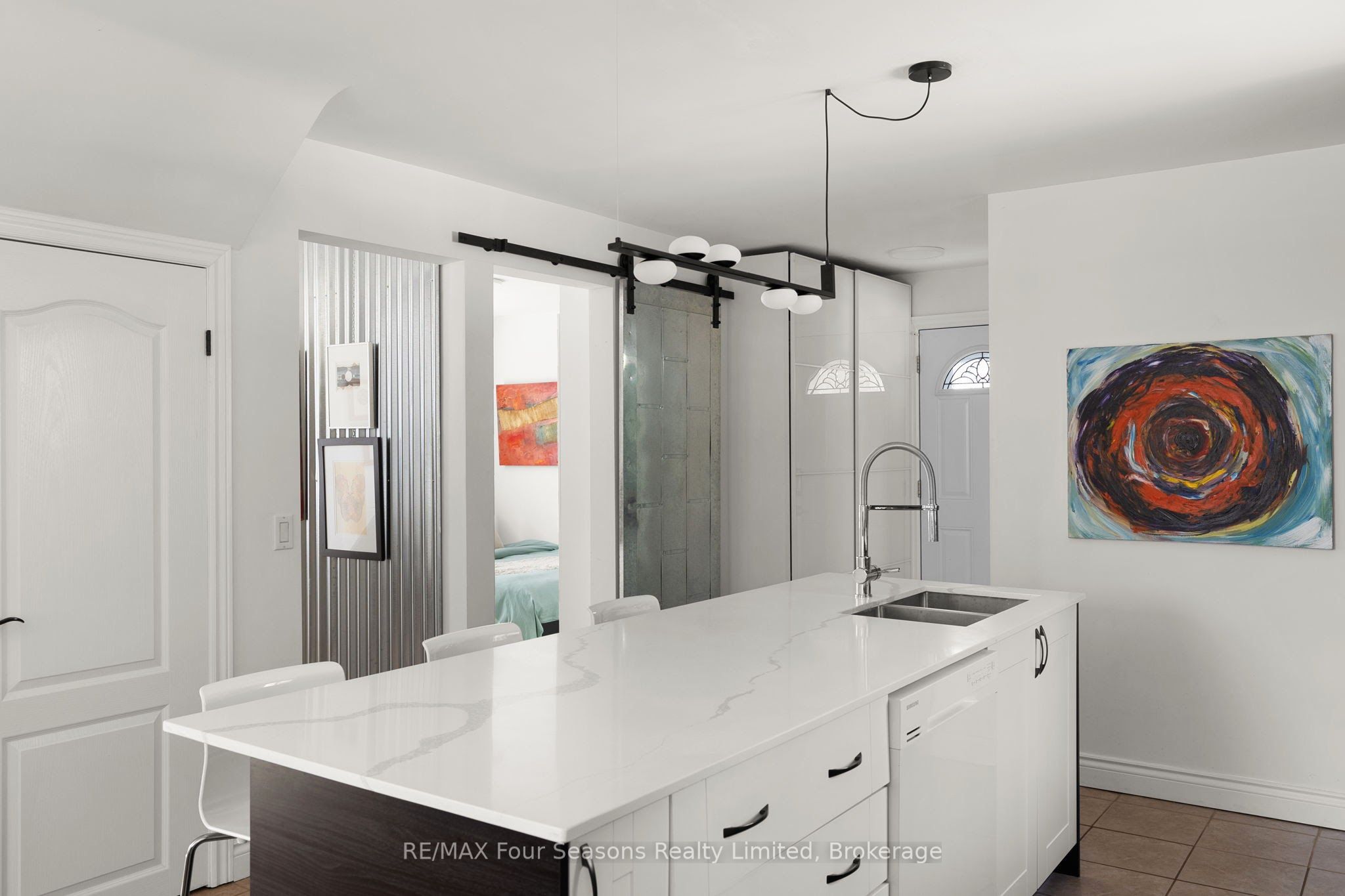 50 Amaranth Street W Property Photo 7