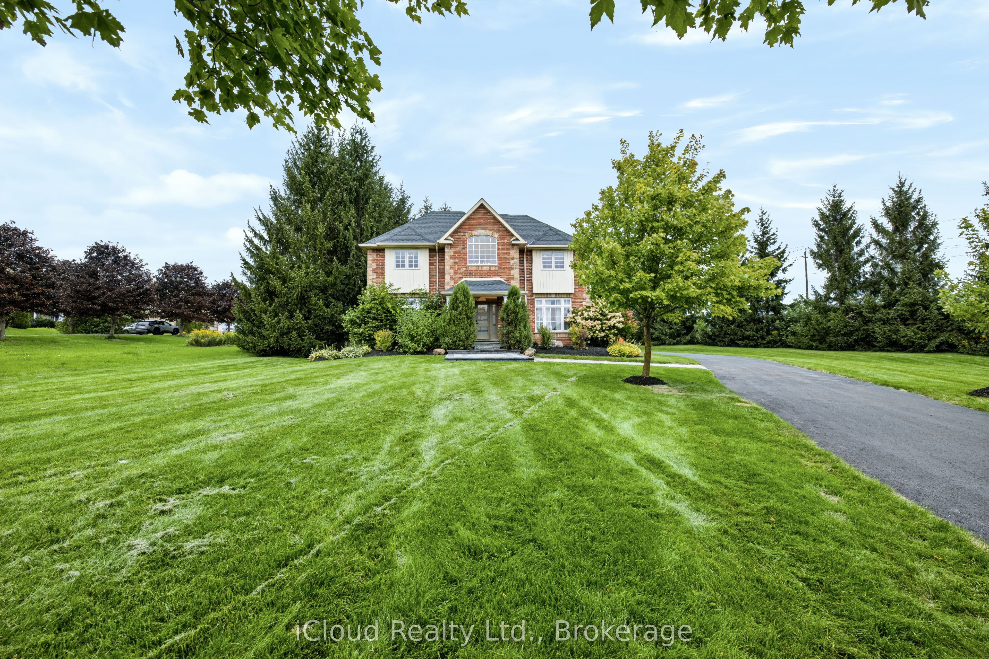 41 Woodland Drive Property Photo 6