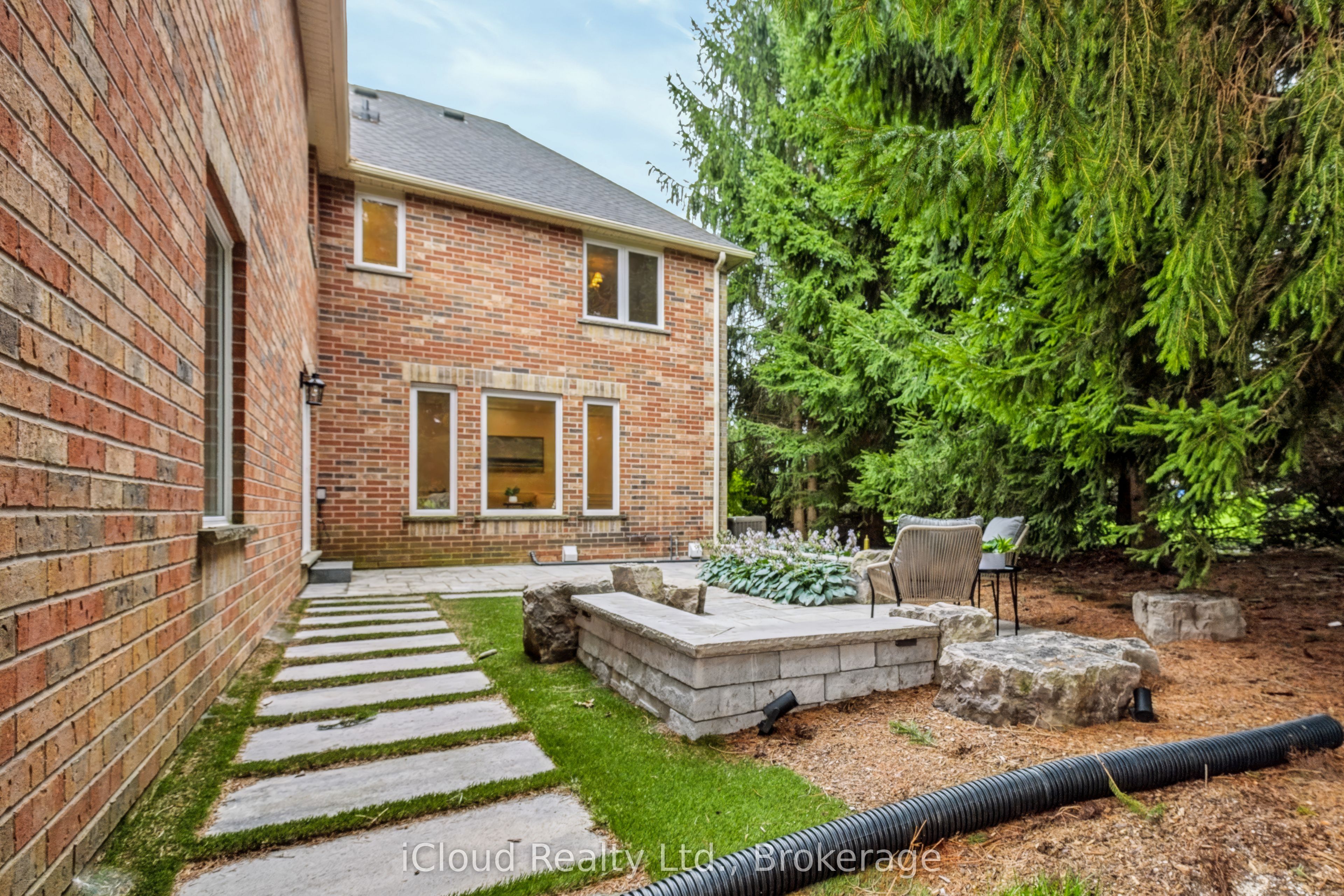 41 Woodland Drive Property Photo 10