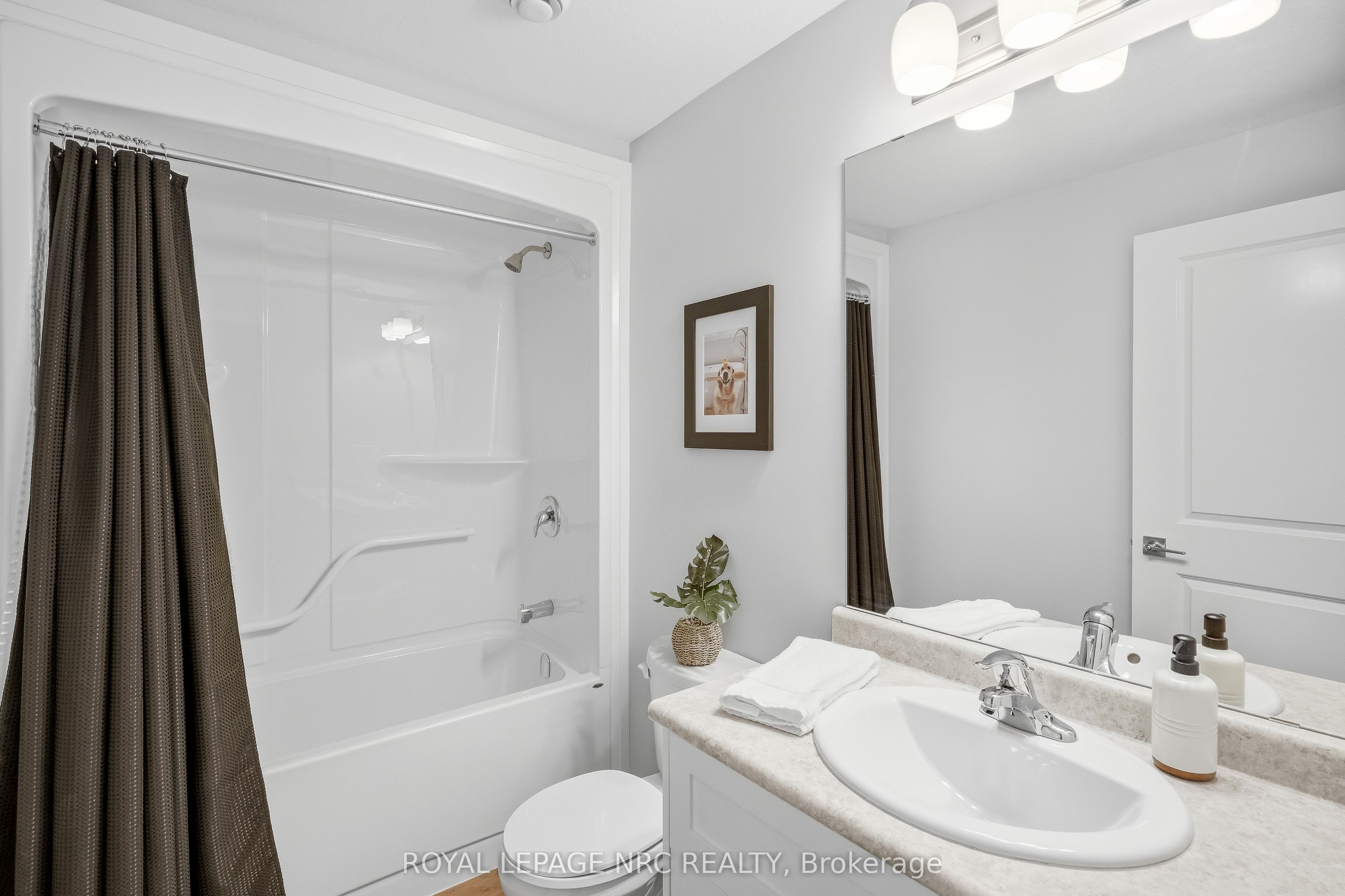 120 Summersides Boulevard 109 Property Photo 23