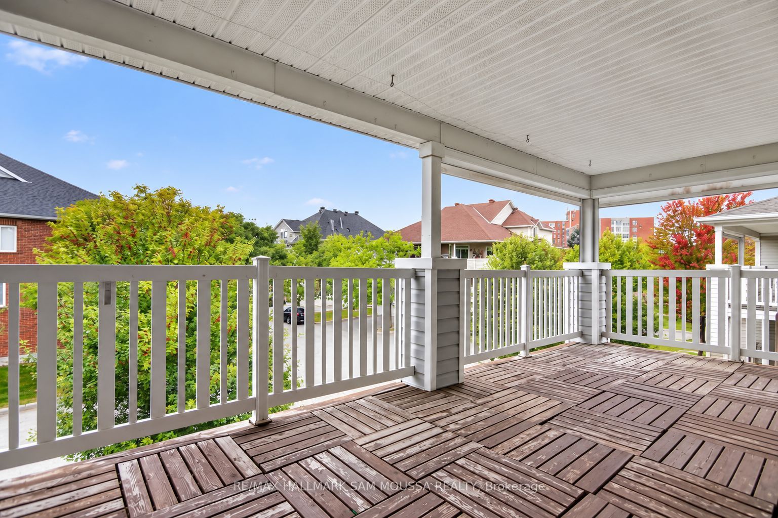 19 Colchester Square Property Photo 34
