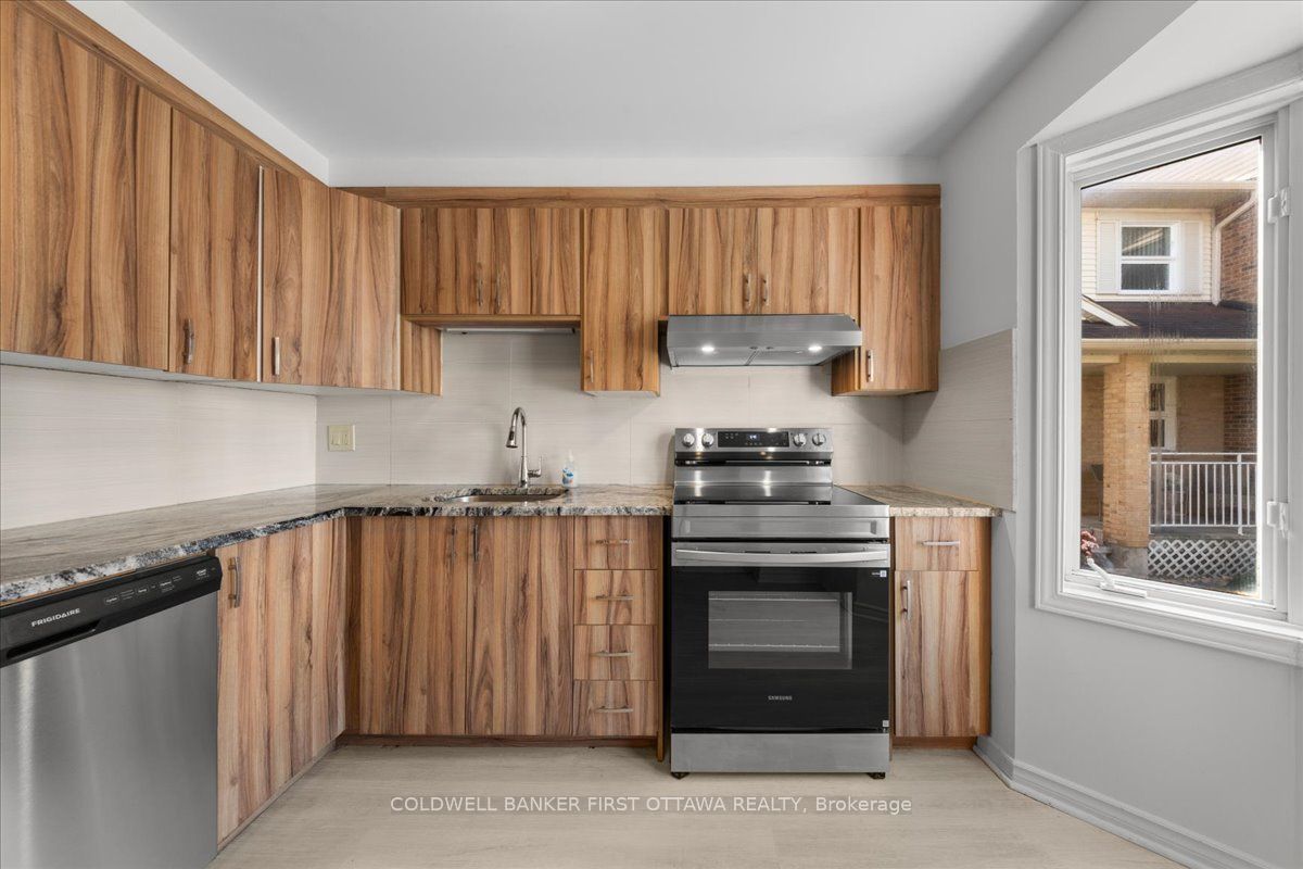 2f Castlebrook Lane Property Photo 7