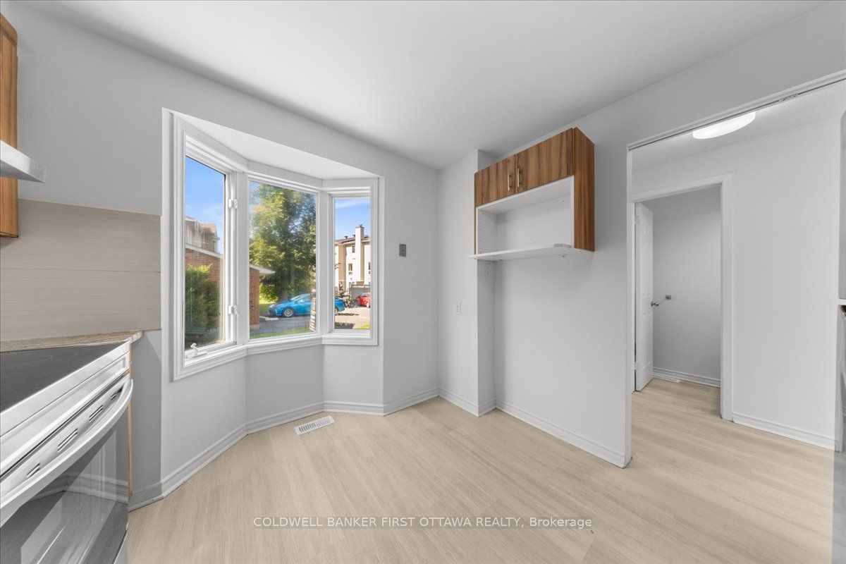 2f Castlebrook Lane Property Photo 9