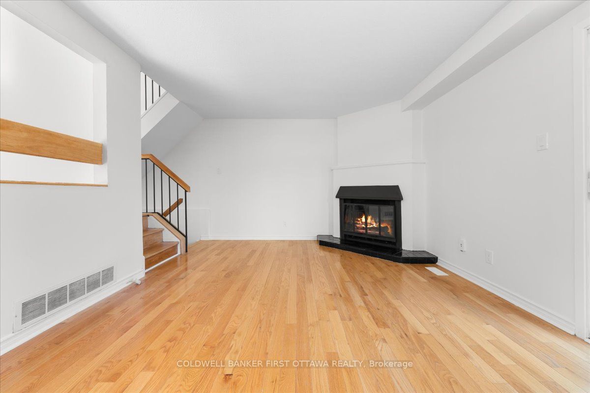 2f Castlebrook Lane Property Photo 13