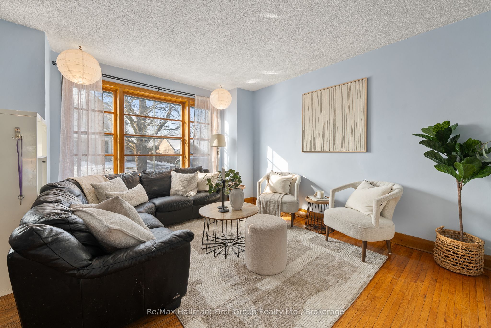 93 John Street Property Photo 5