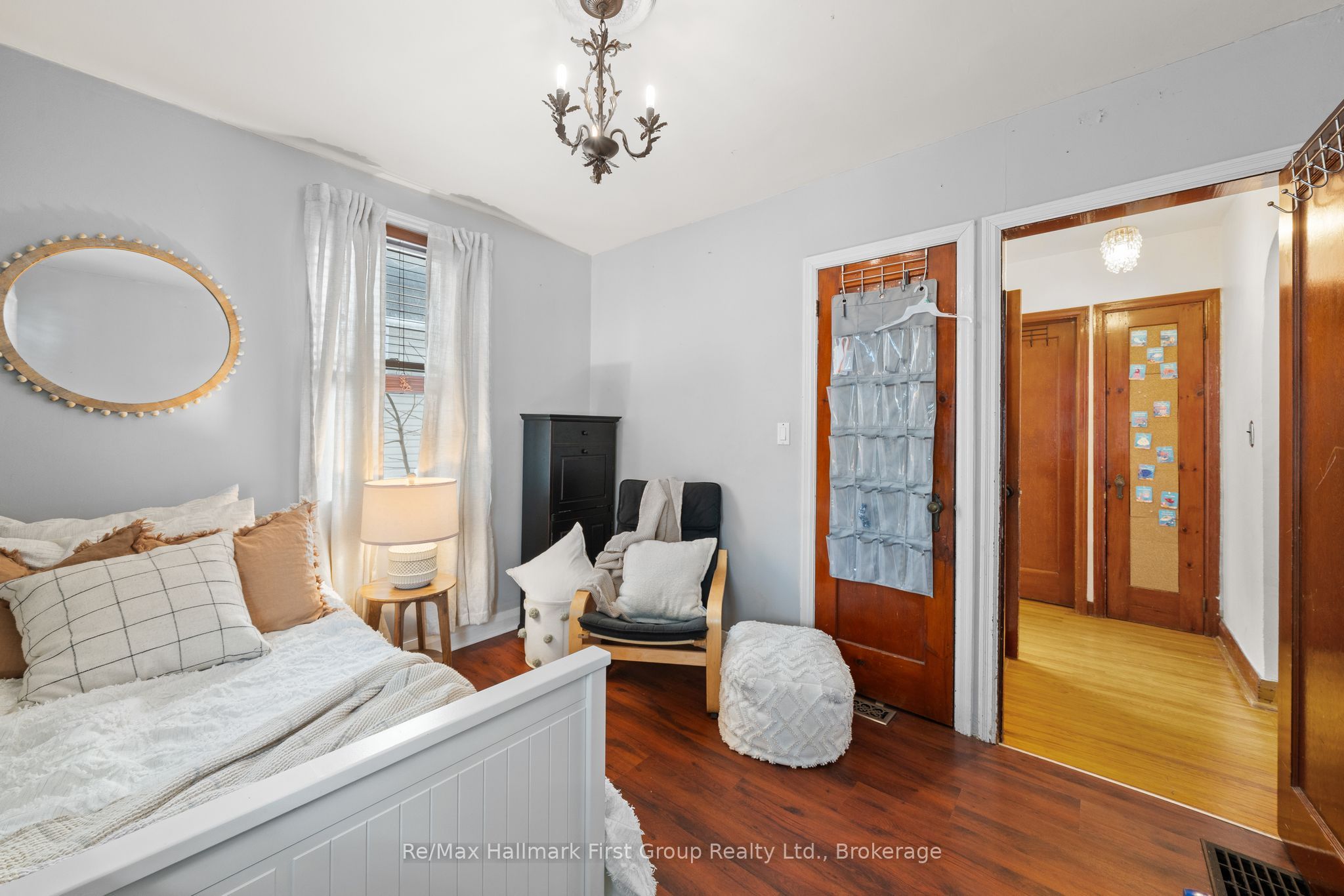 93 John Street Property Photo 9