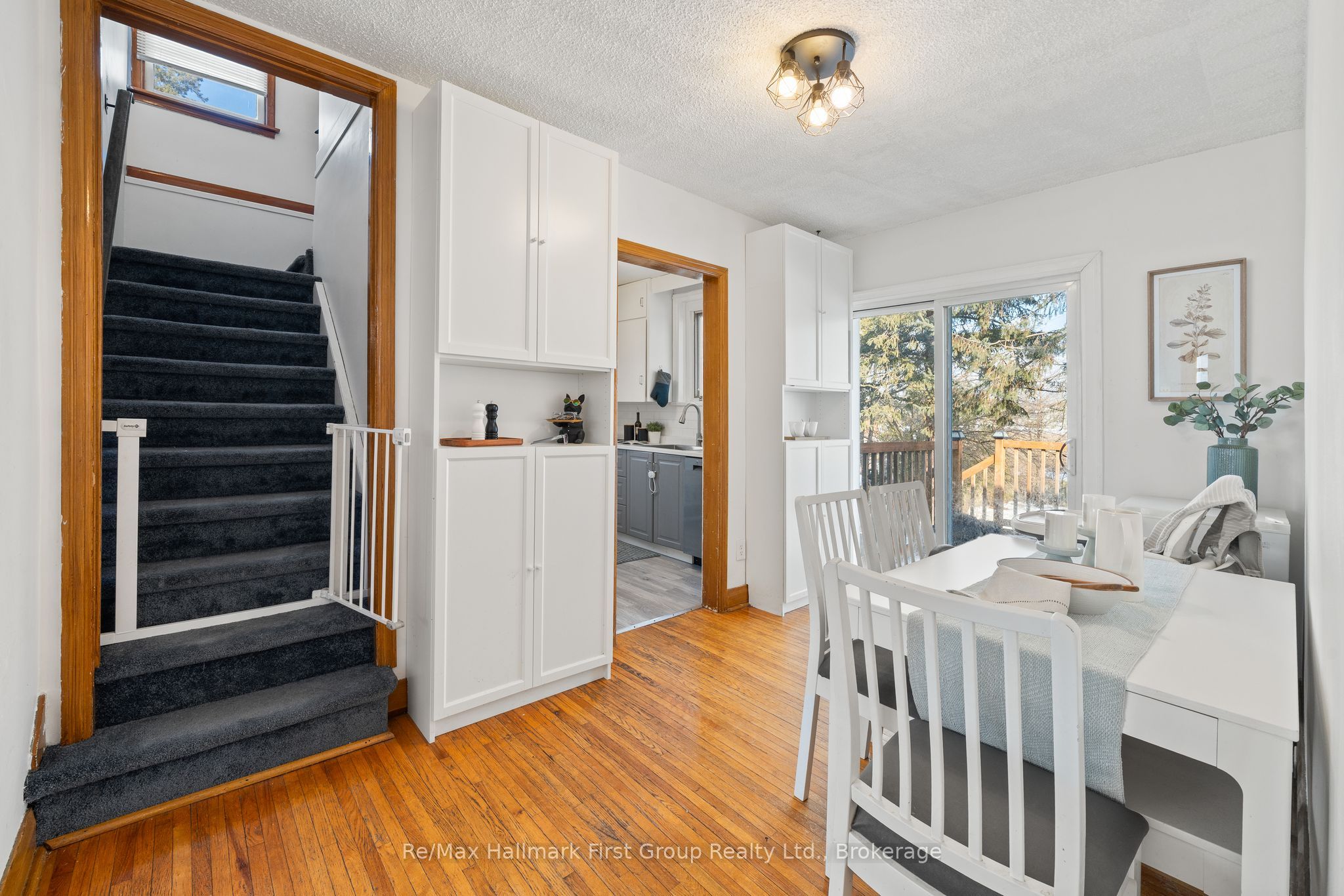 93 John Street Property Photo 11