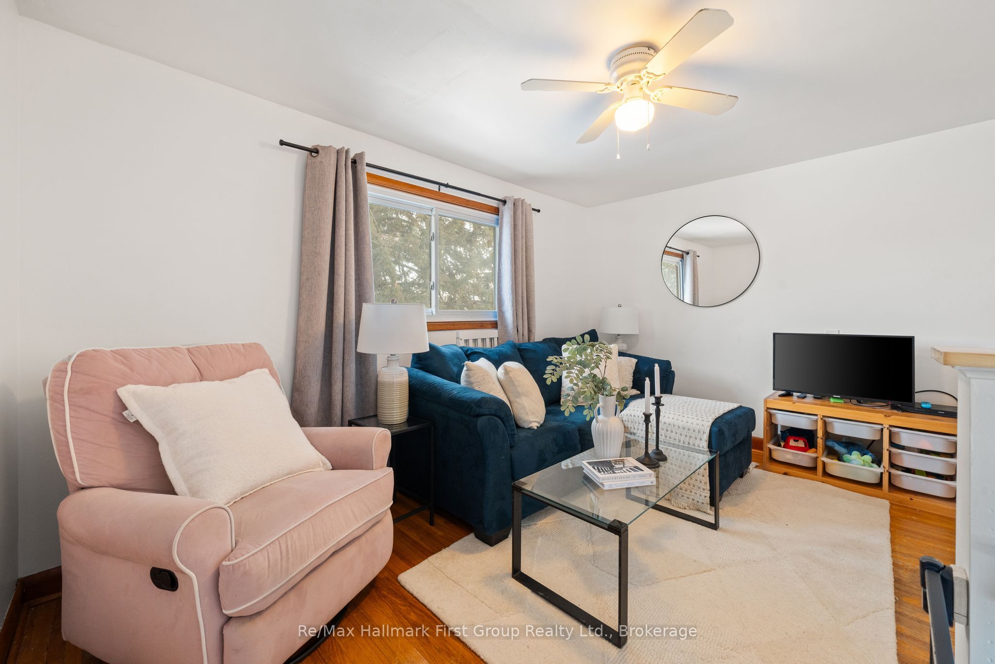 93 John Street Property Photo 13