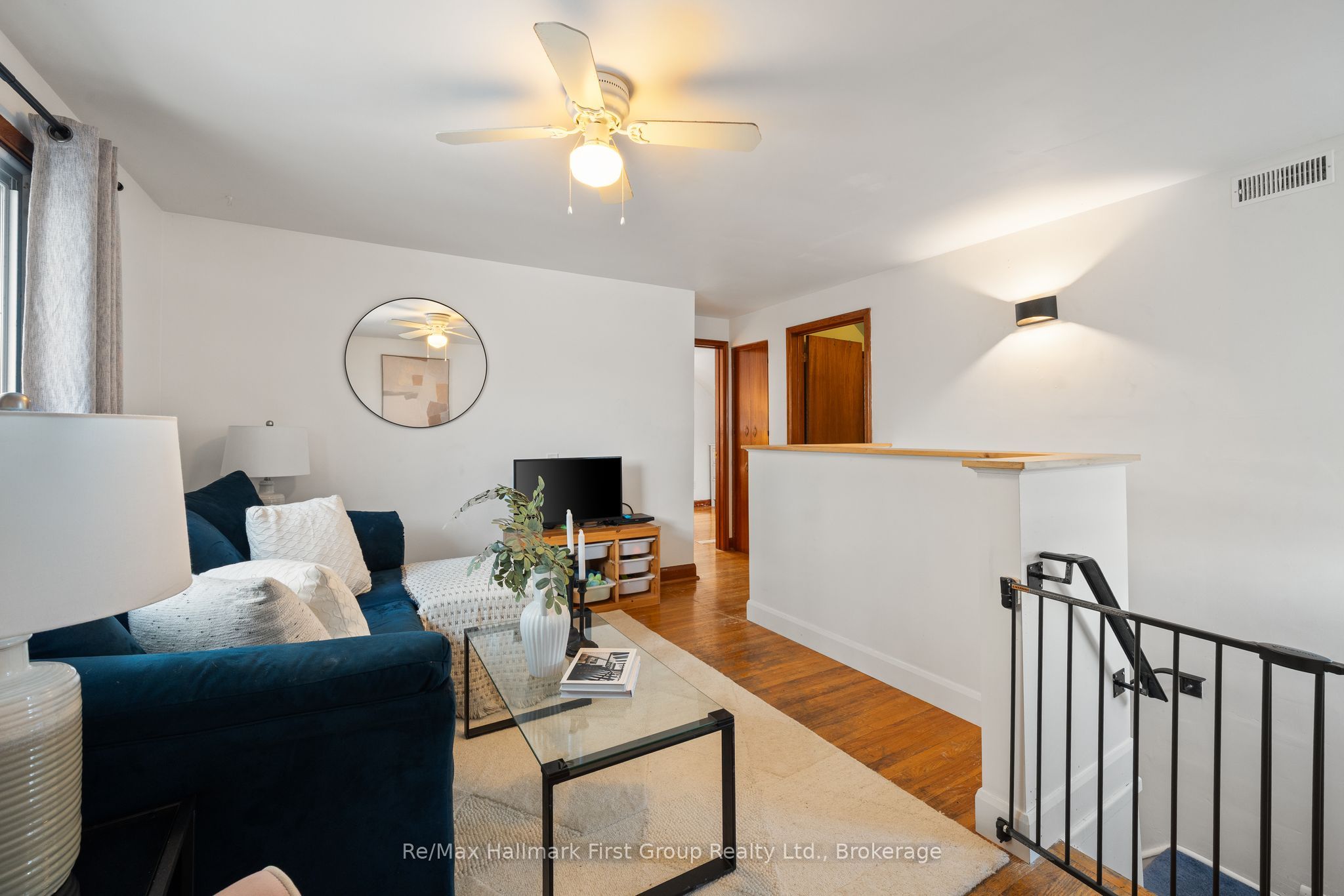 93 John Street Property Photo 14