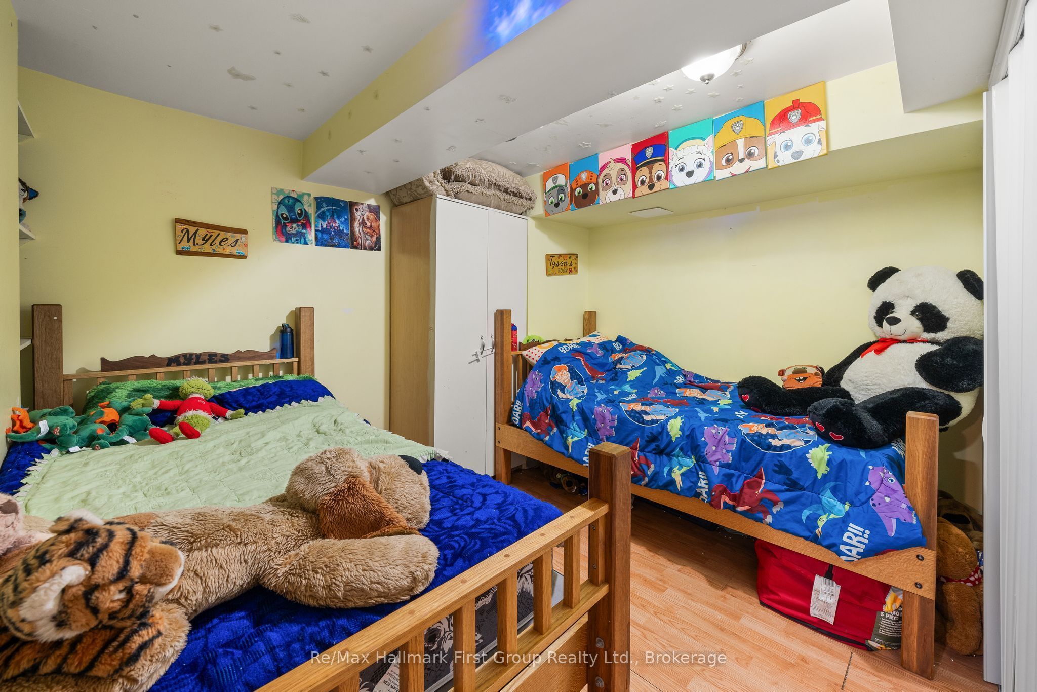 93 John Street Property Photo 25