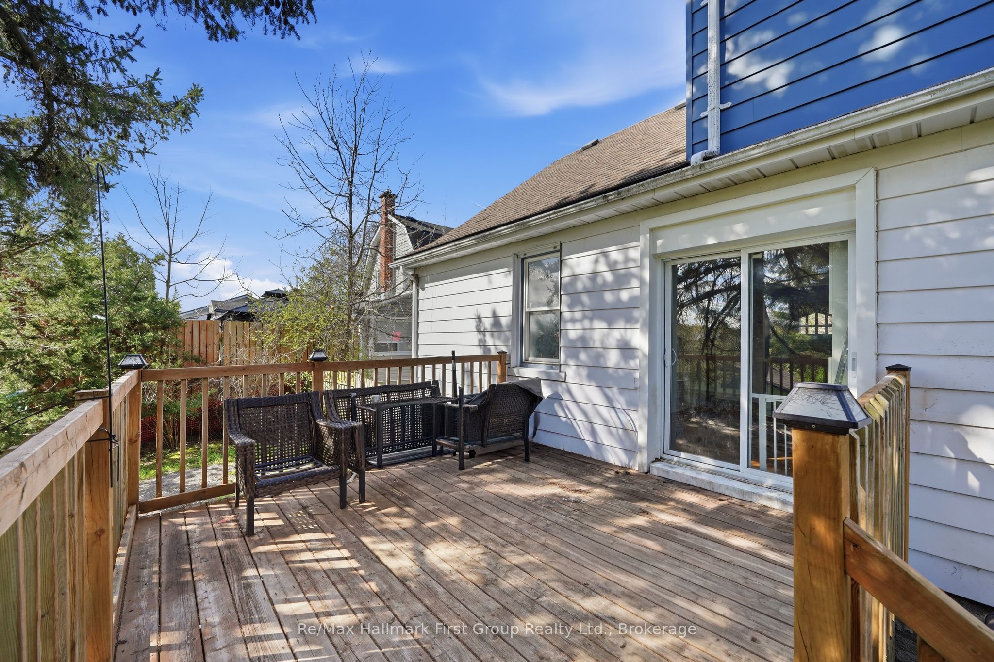93 John Street Property Photo 30