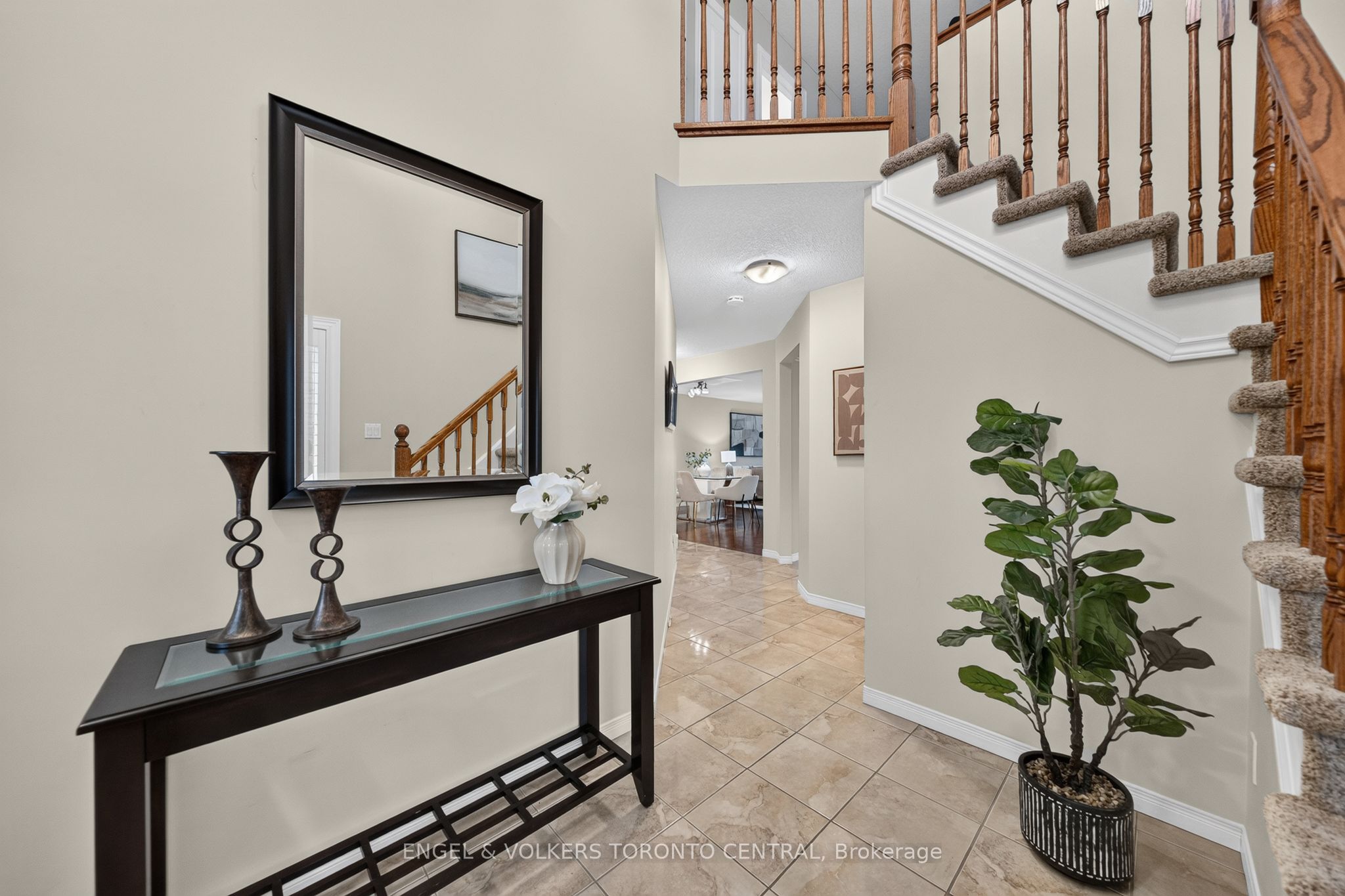 31 Townsend Drive 64 Property Photo 8
