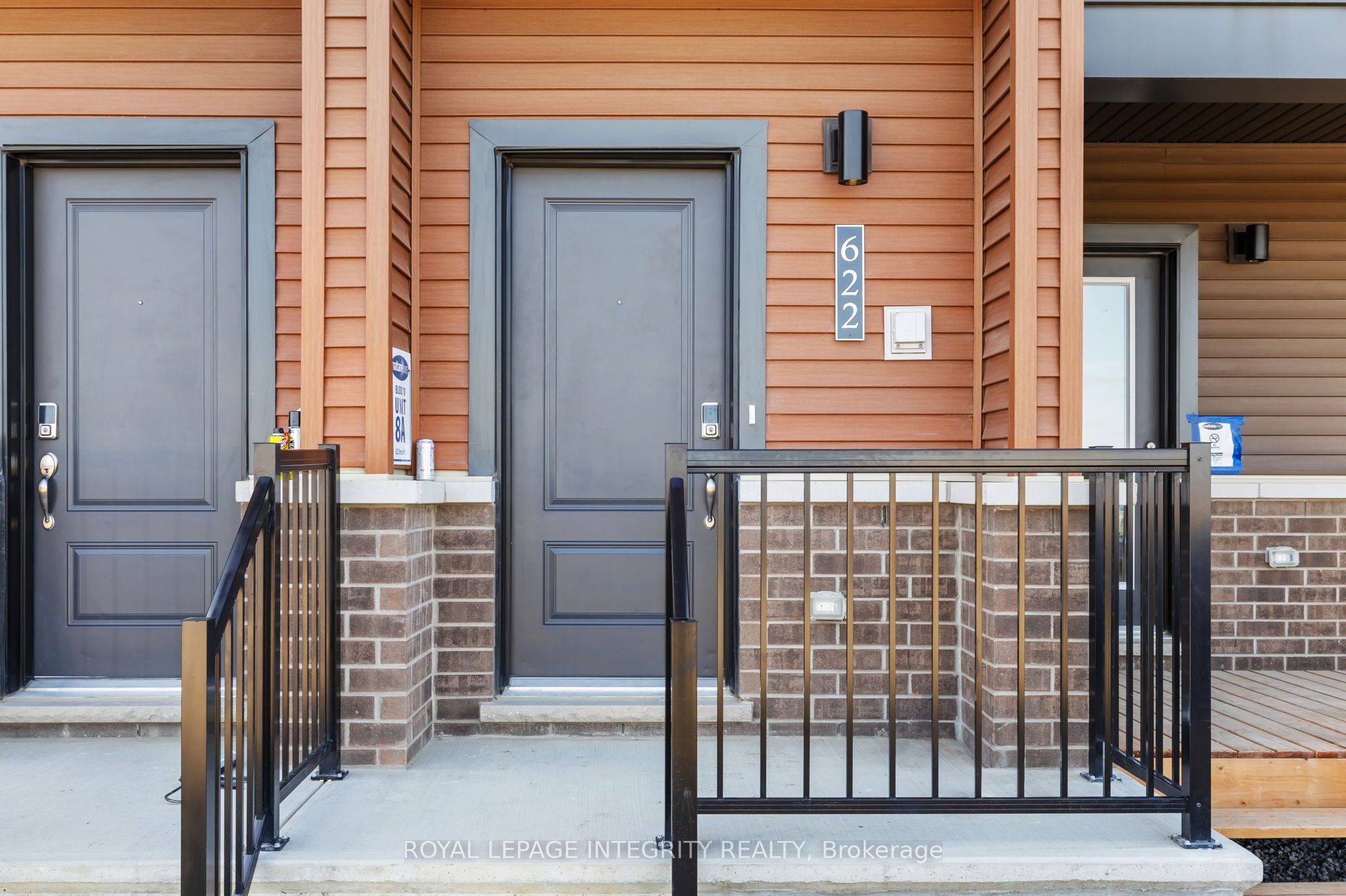 622 Parnian Private Property Photo 2