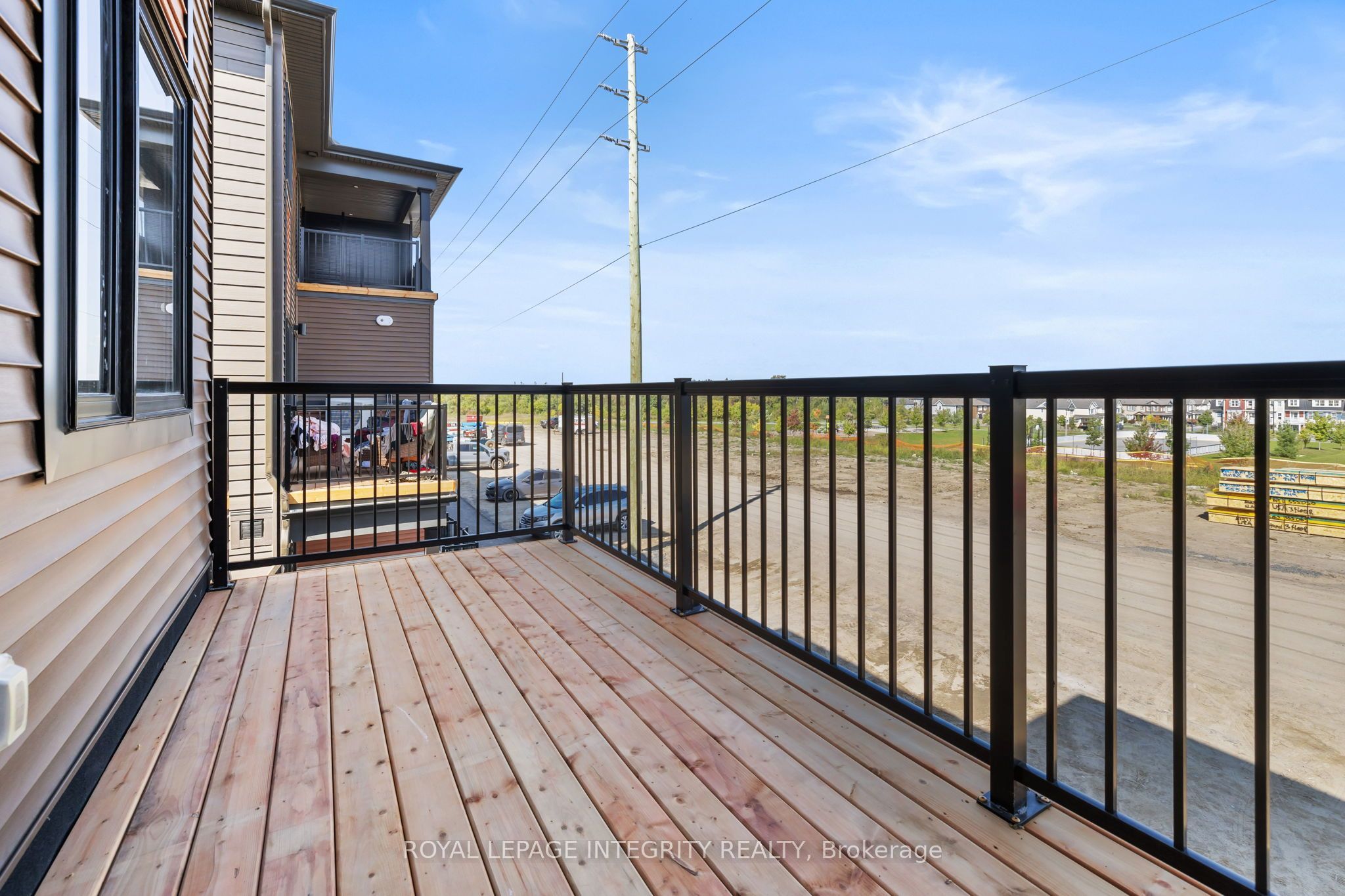 622 Parnian Private Property Photo 10