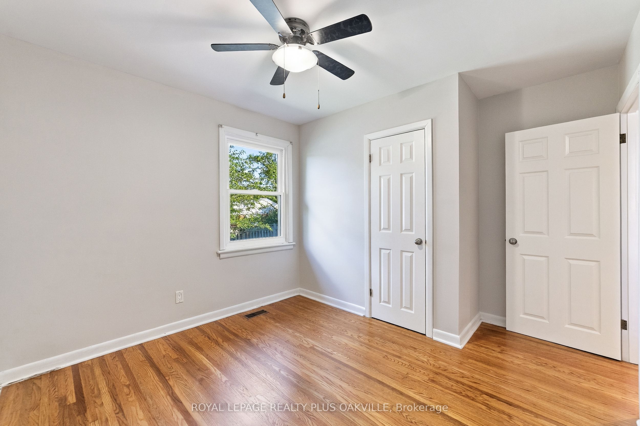 19 Endfield Avenue Property Photo 17