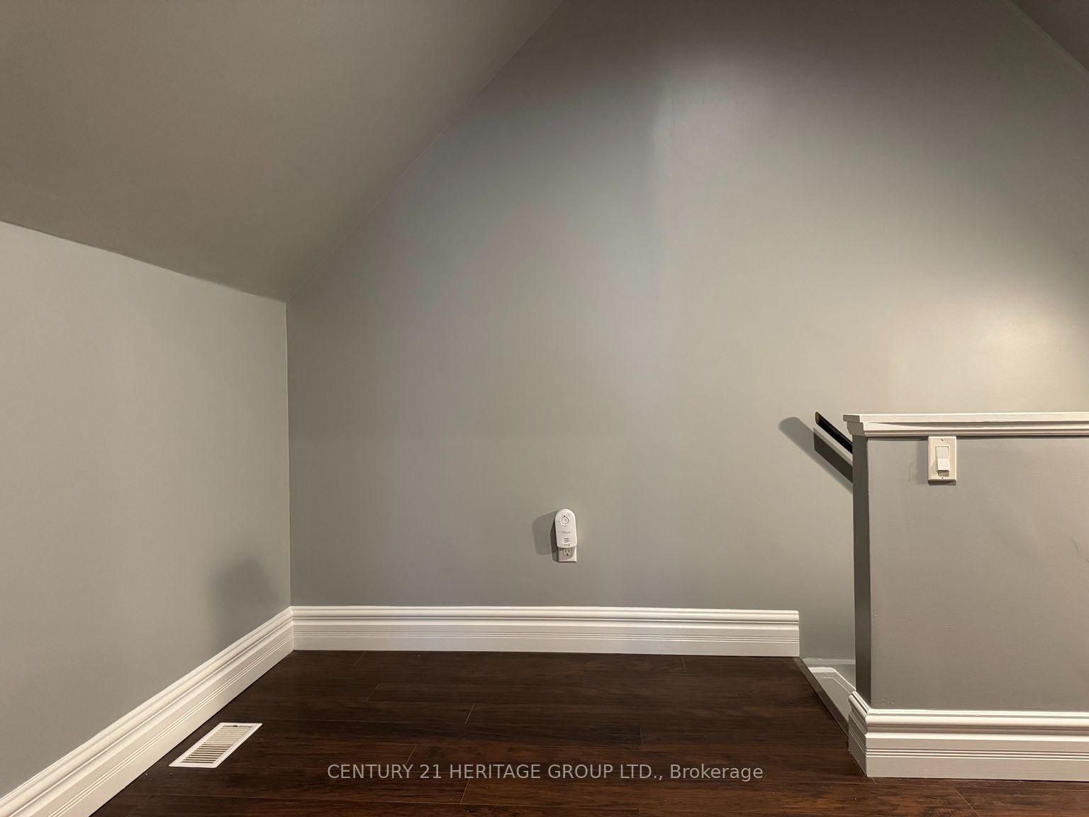 166 Cedardale Avenue #3a Property Photo 17