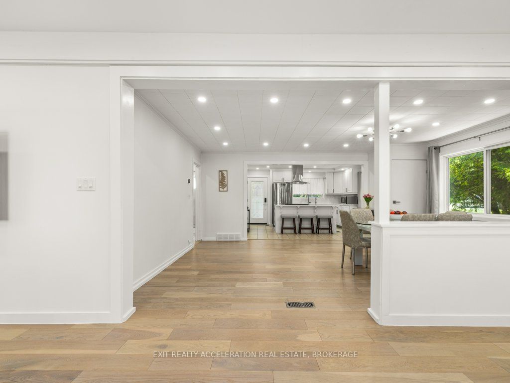84 Main Street Property Photo 16