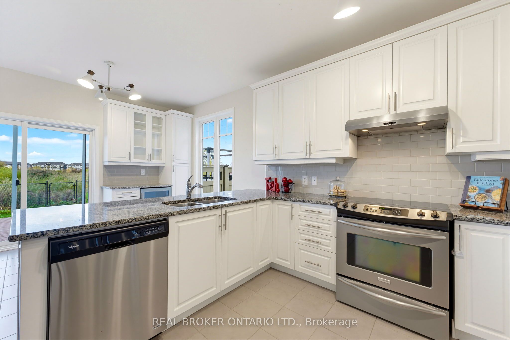 76 Tapadero Avenue Property Photo 17