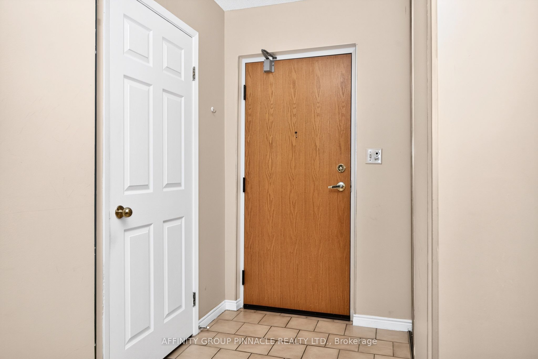 1 Heritage Way 206 Property Photo 11