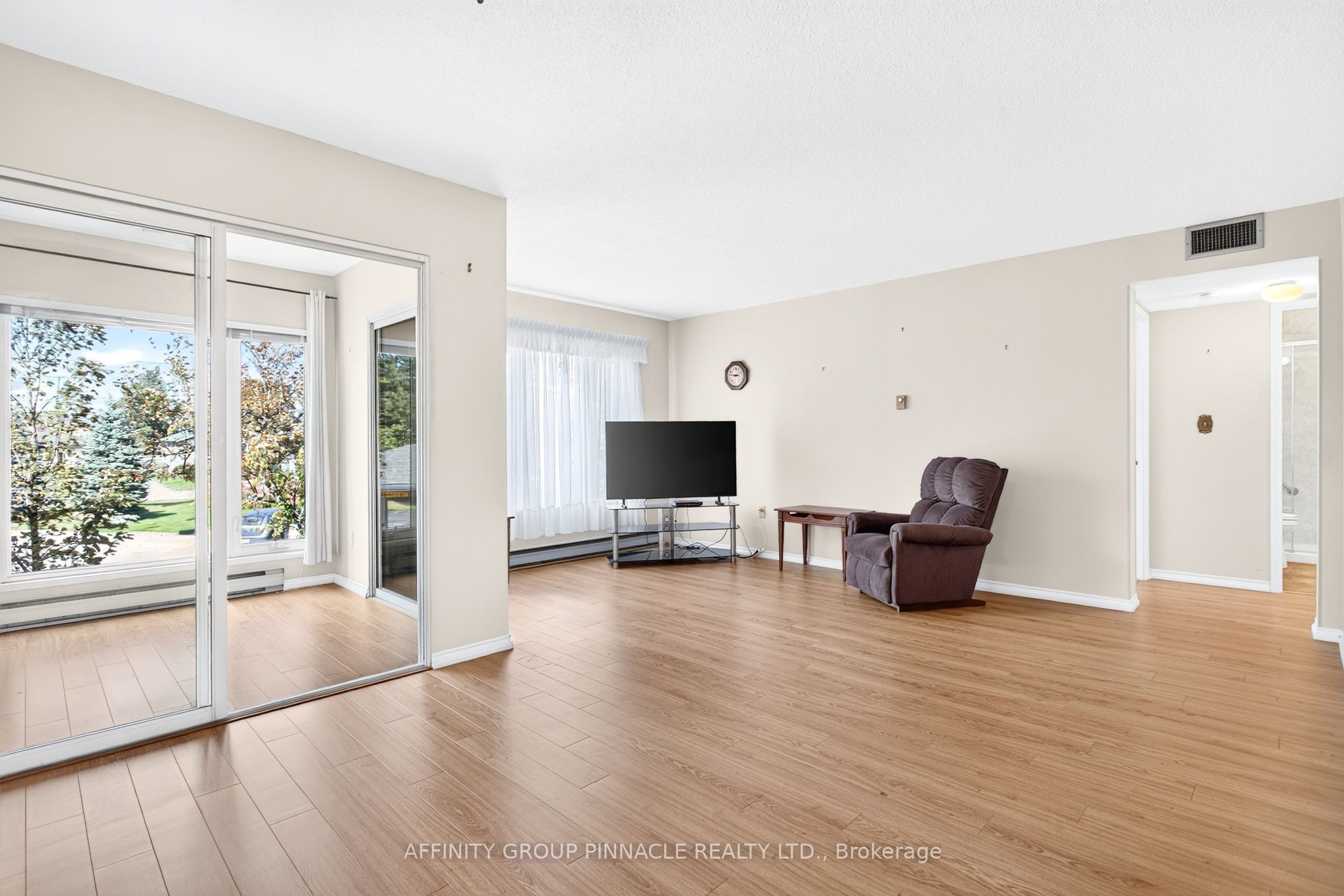 1 Heritage Way 206 Property Photo 18