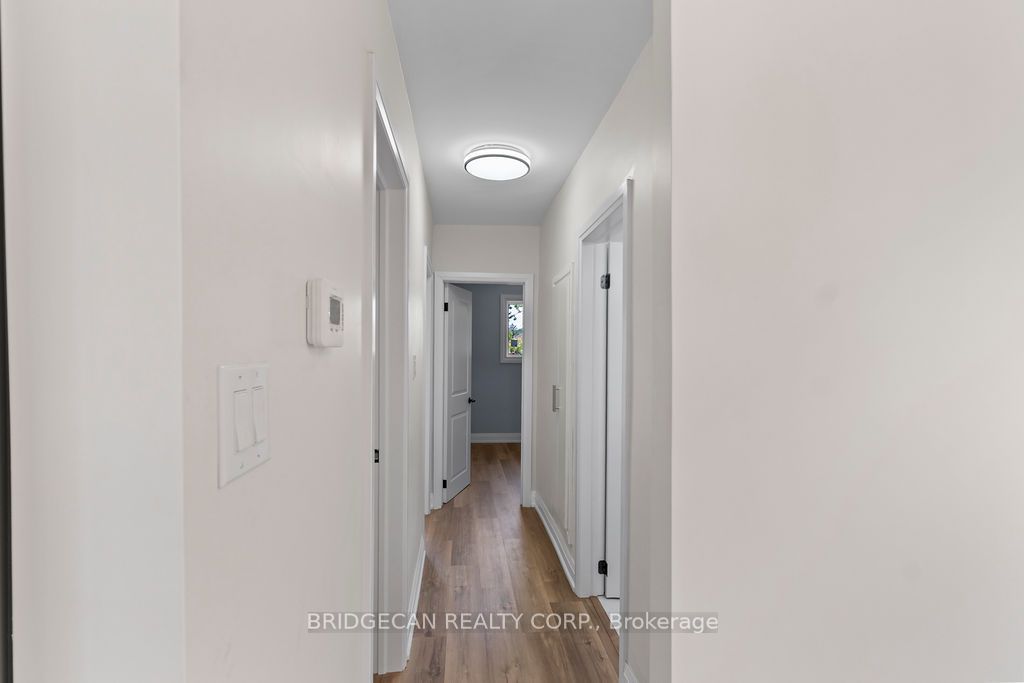 73 Adair Avenue S Property Photo 12