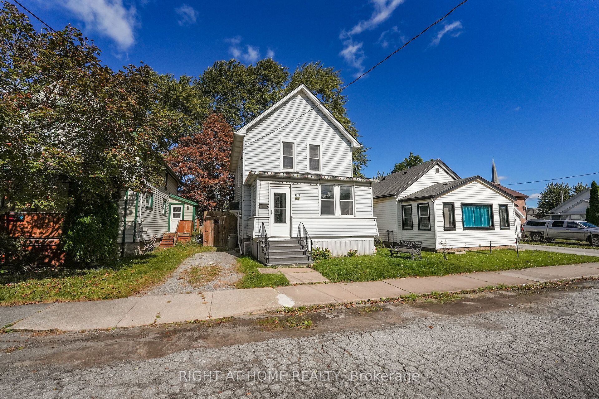 4919 Huron Street Property Photo 1