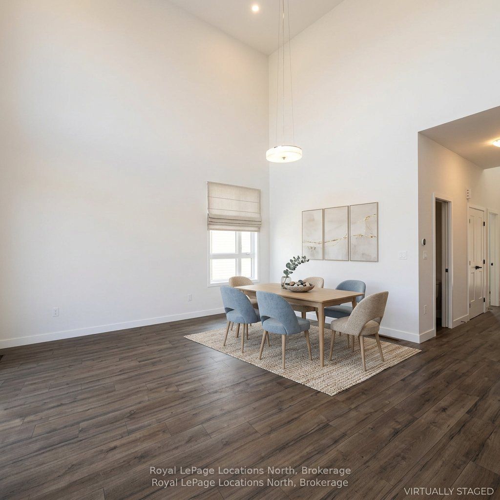 127 Yvonne Crescent Property Photo 11