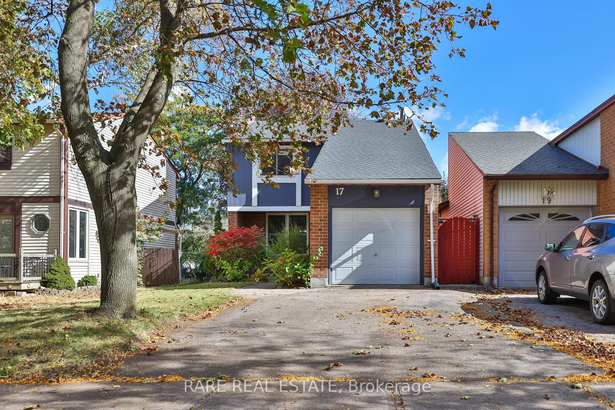 17 Glaceport Avenue Property Photo 1