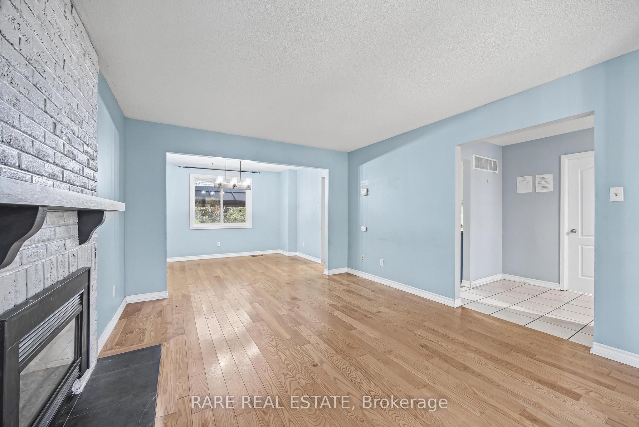 17 Glaceport Avenue Property Photo 4