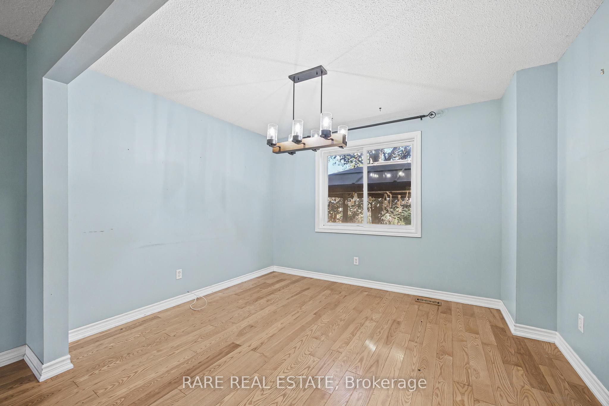 17 Glaceport Avenue Property Photo 5