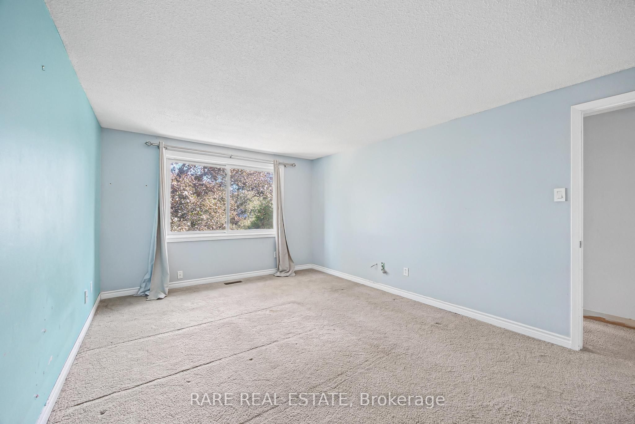 17 Glaceport Avenue Property Photo 13