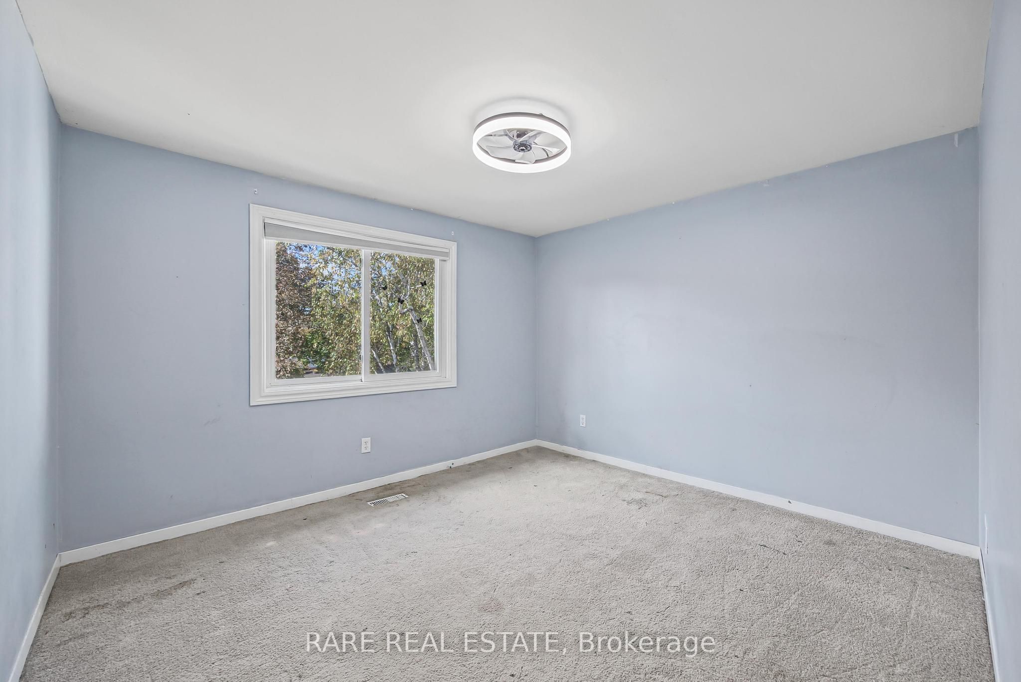 17 Glaceport Avenue Property Photo 17