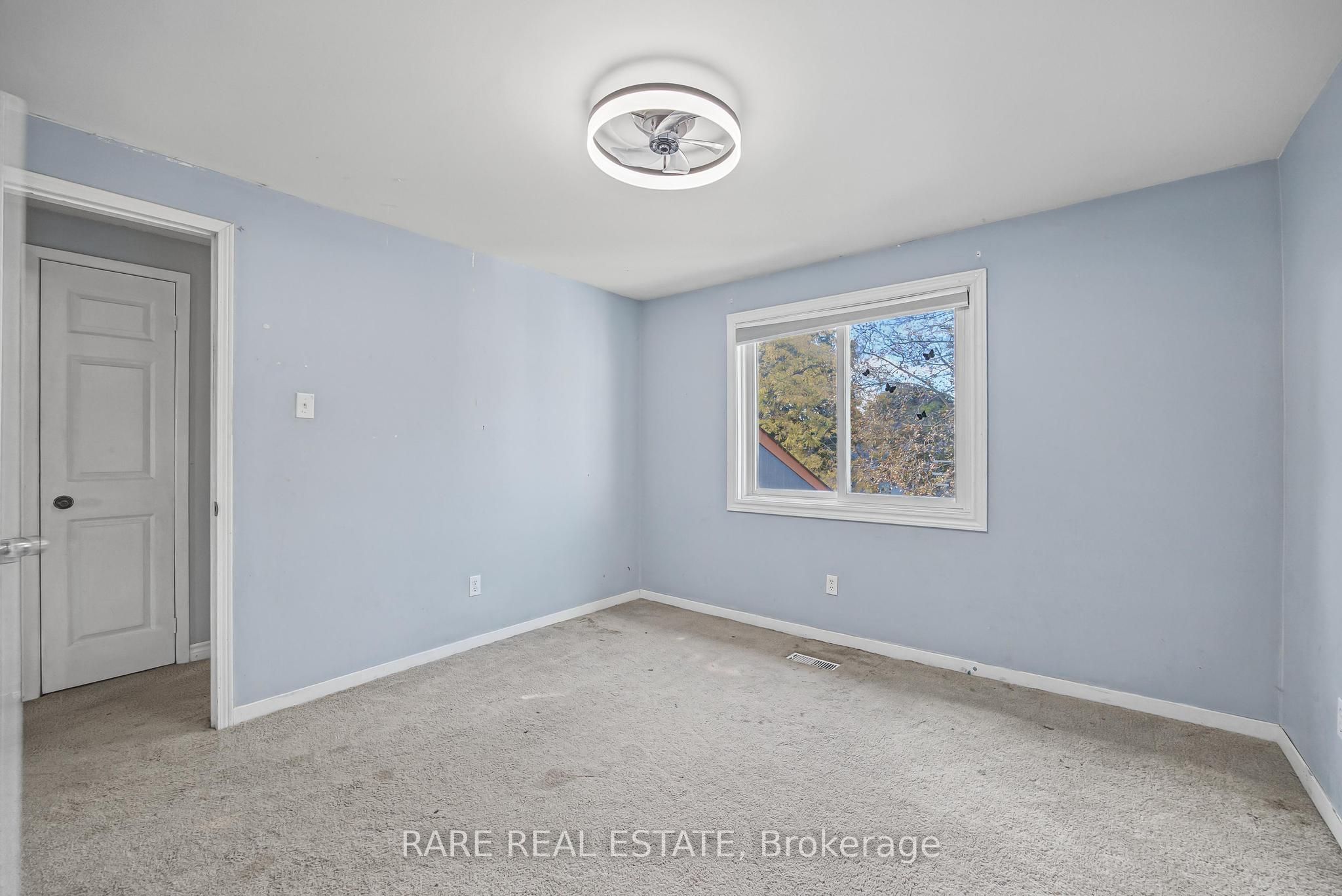 17 Glaceport Avenue Property Photo 19