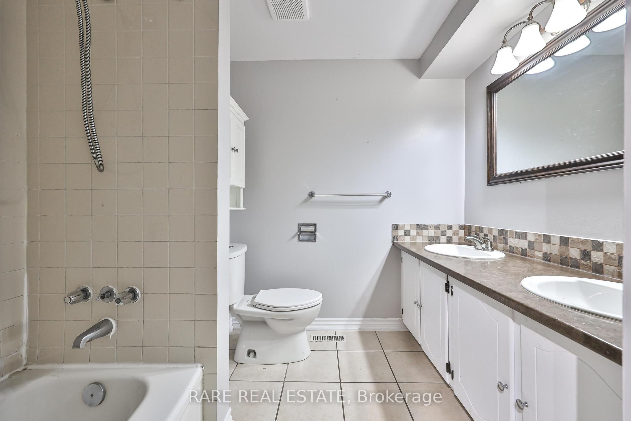 17 Glaceport Avenue Property Photo 20