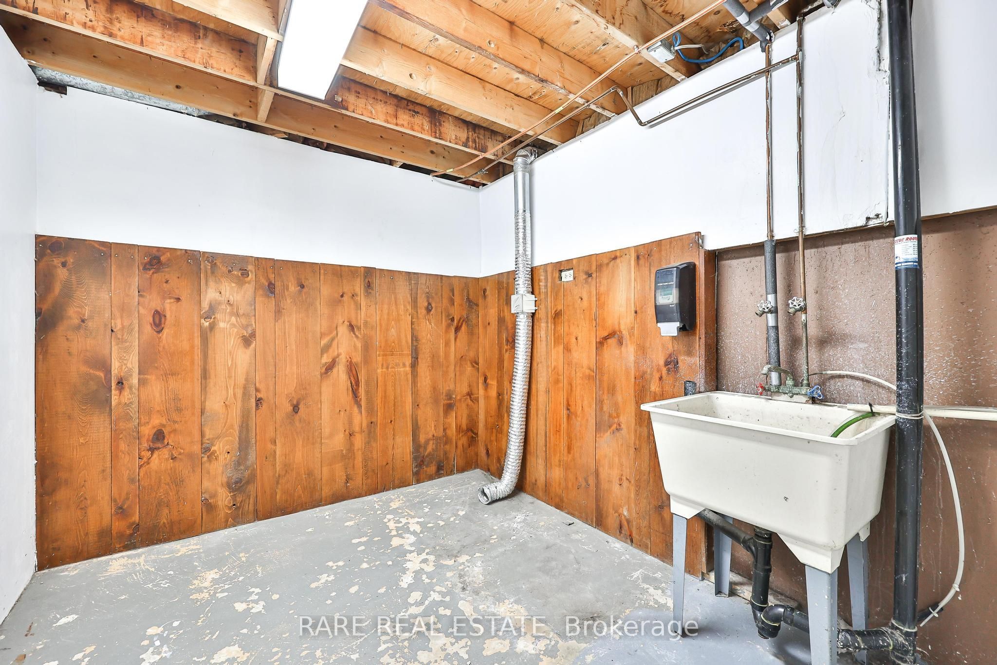 17 Glaceport Avenue Property Photo 26