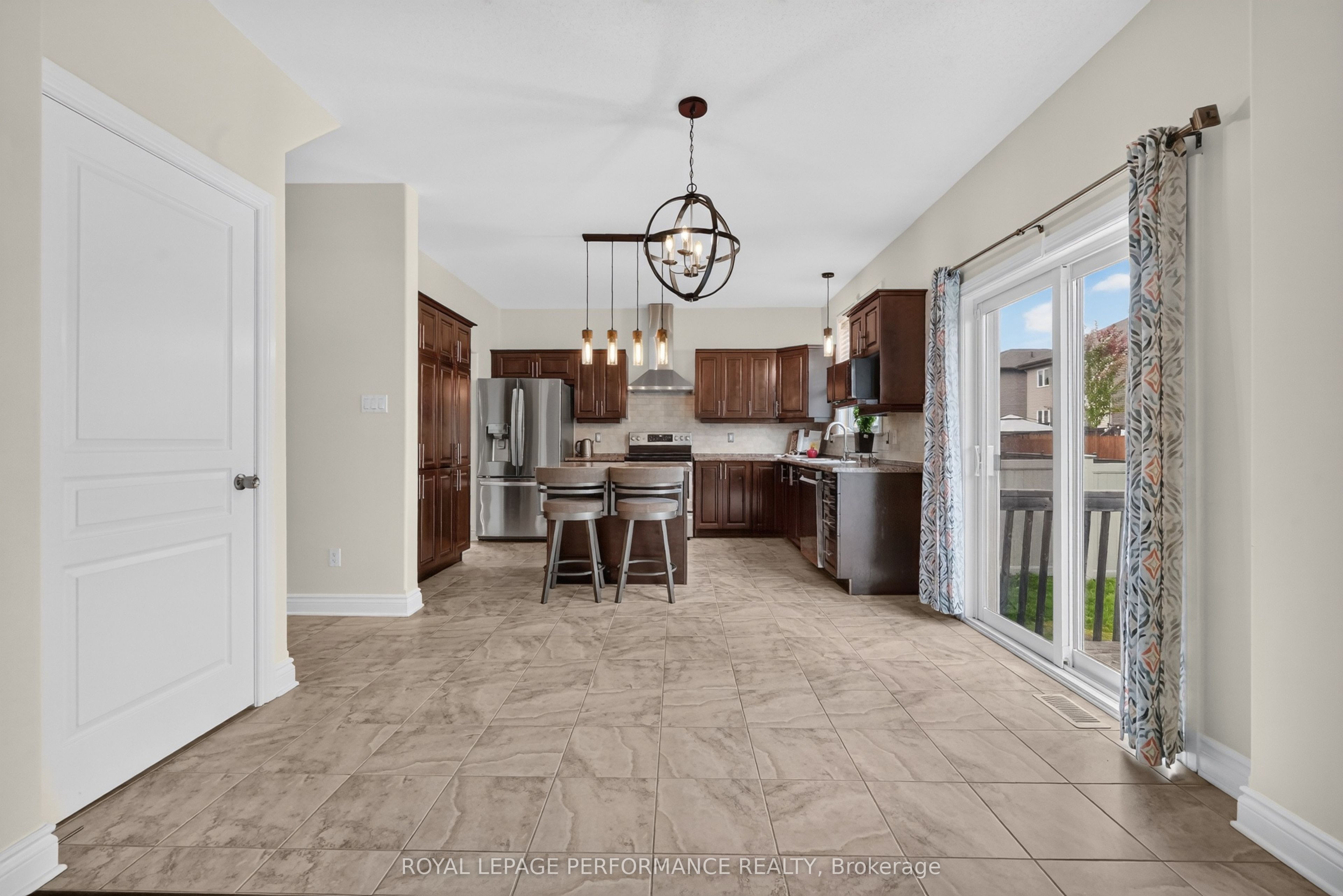 149 Topaze Crescent Property Photo 19