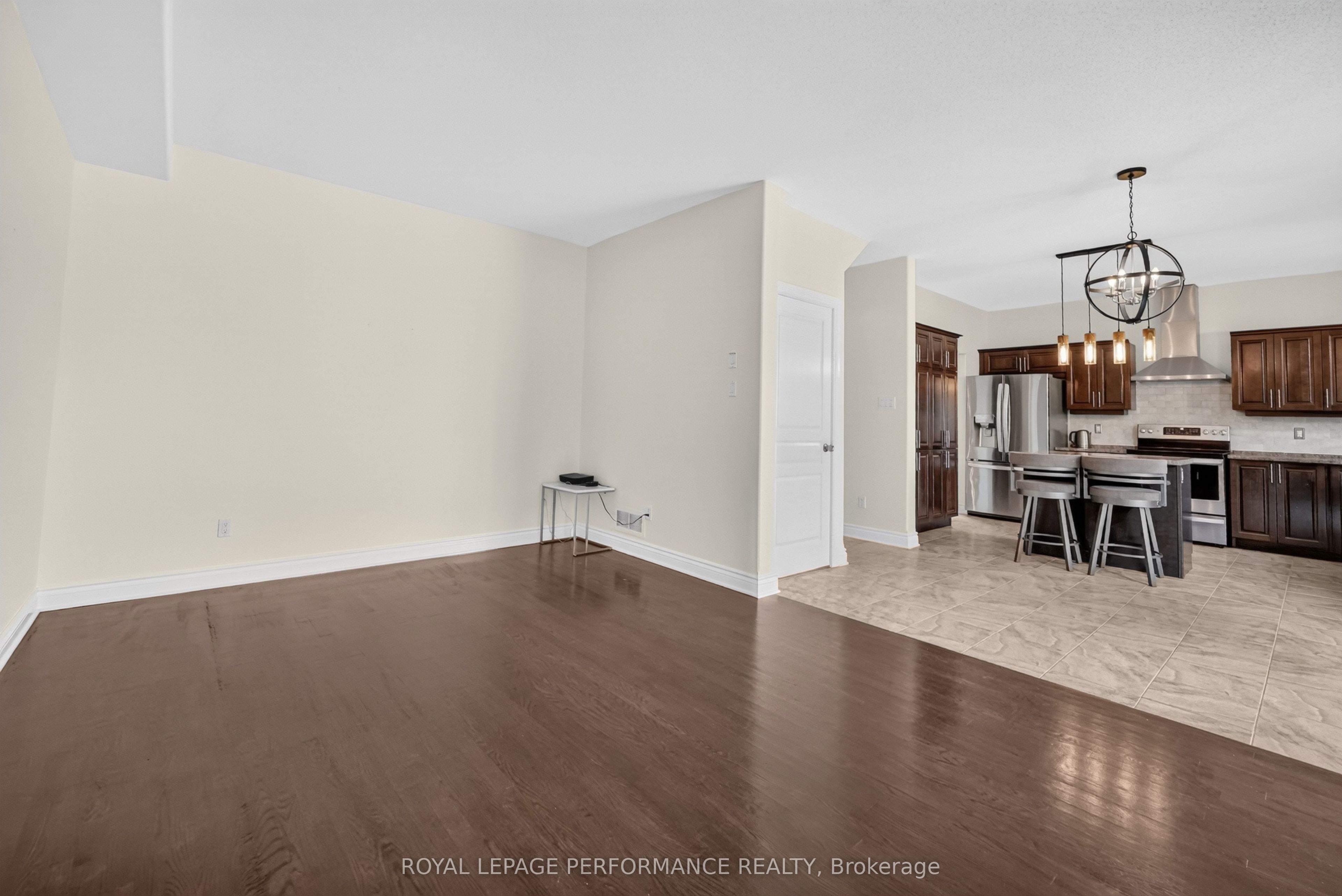 149 Topaze Crescent Property Photo 35