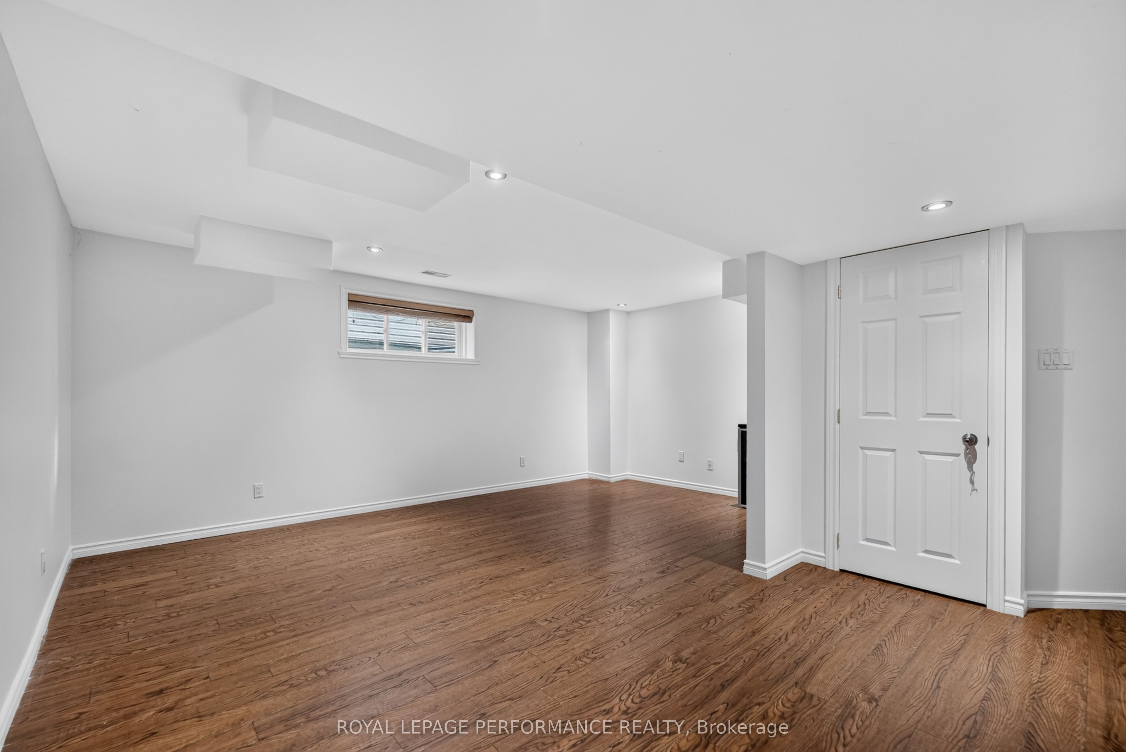 149 Topaze Crescent Property Photo 41