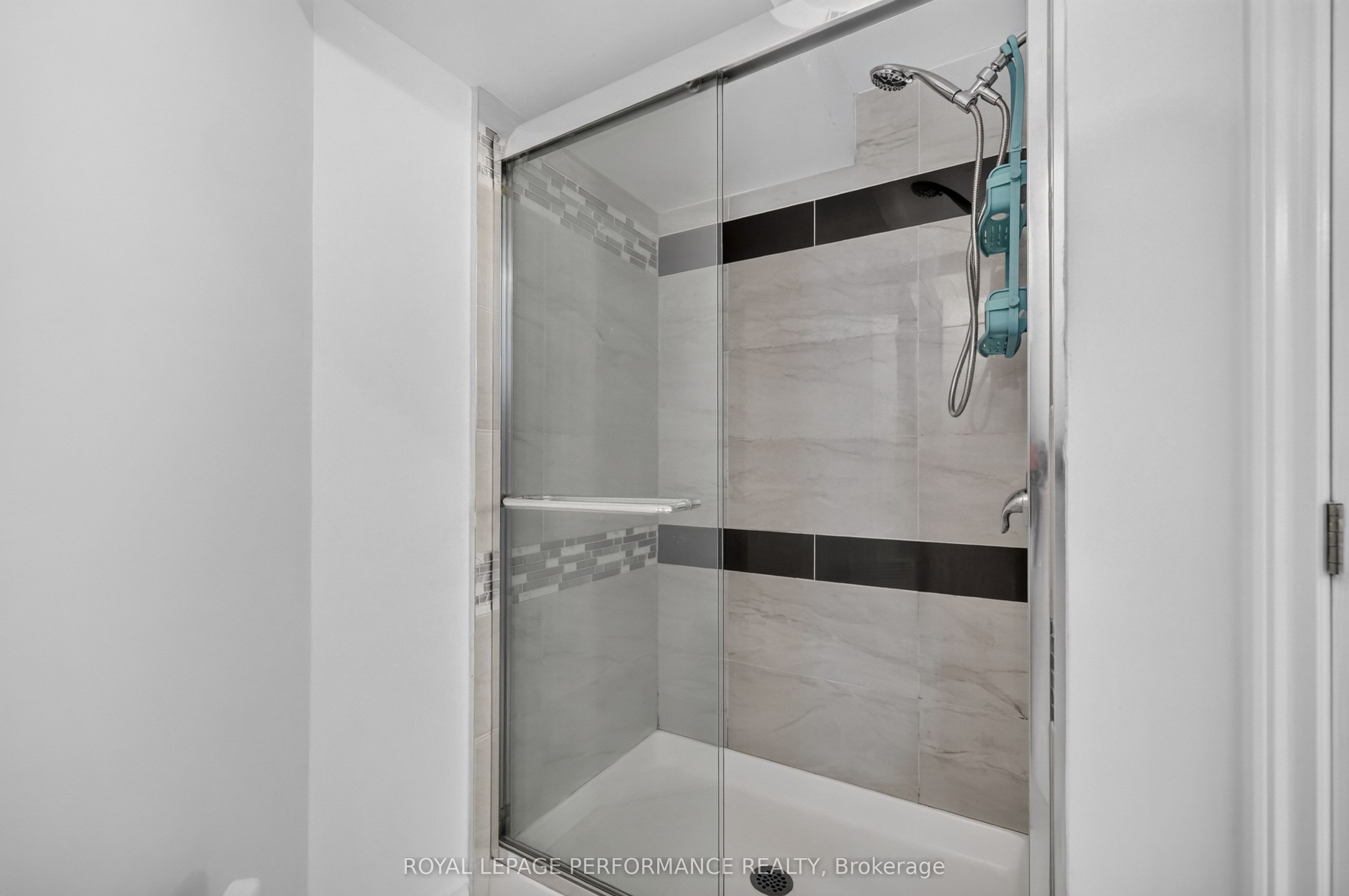 149 Topaze Crescent Property Photo 45