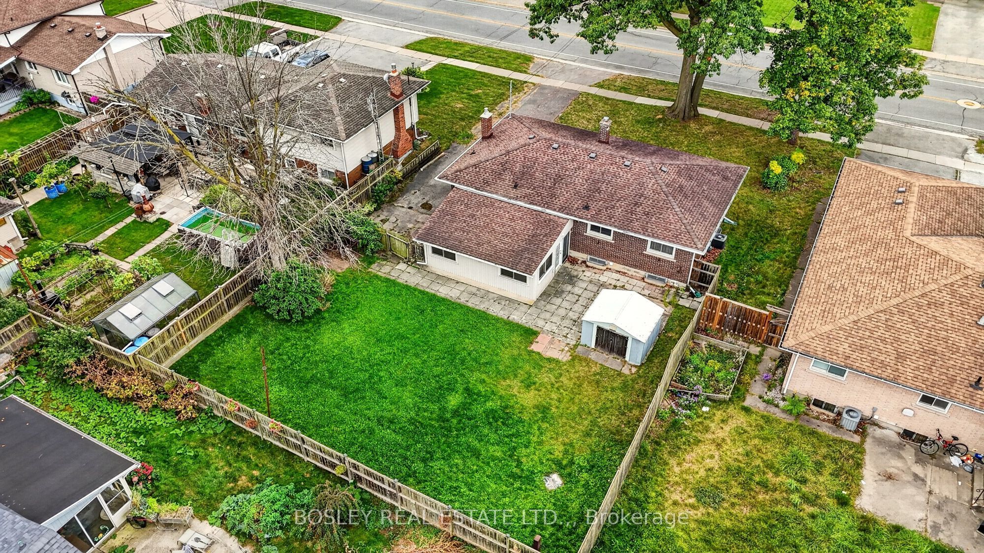 4452 Dorchester Road Property Photo 2