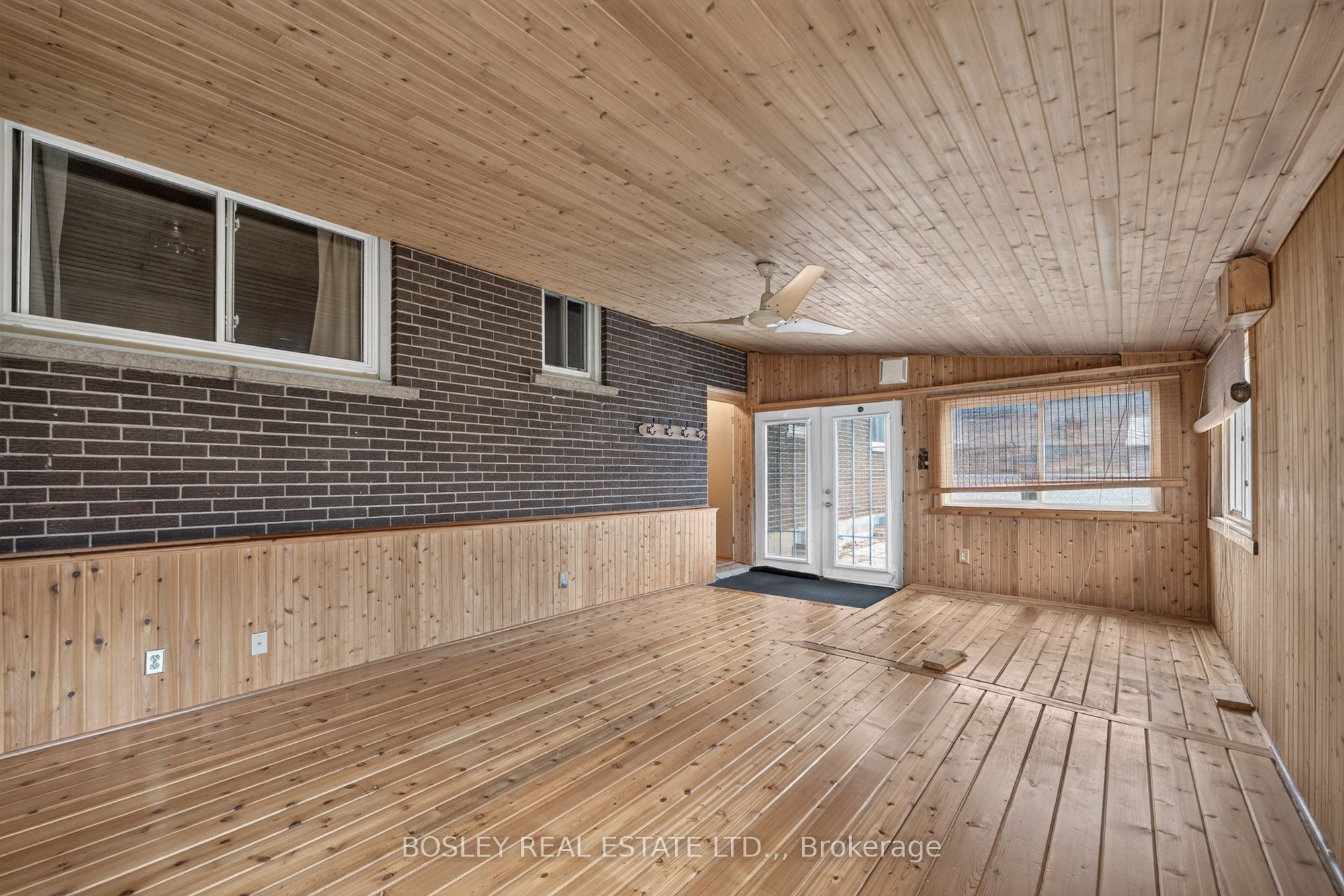 4452 Dorchester Road Property Photo 15