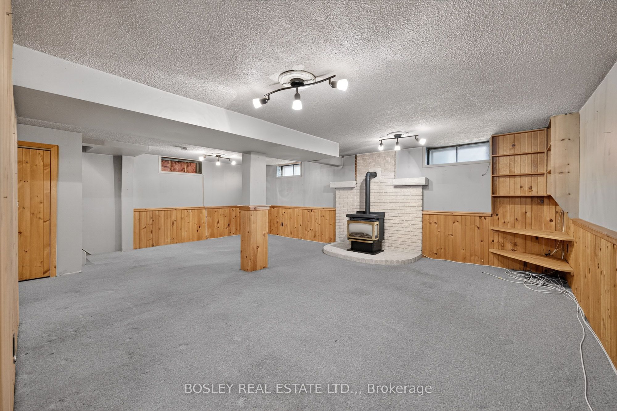 4452 Dorchester Road Property Photo 20