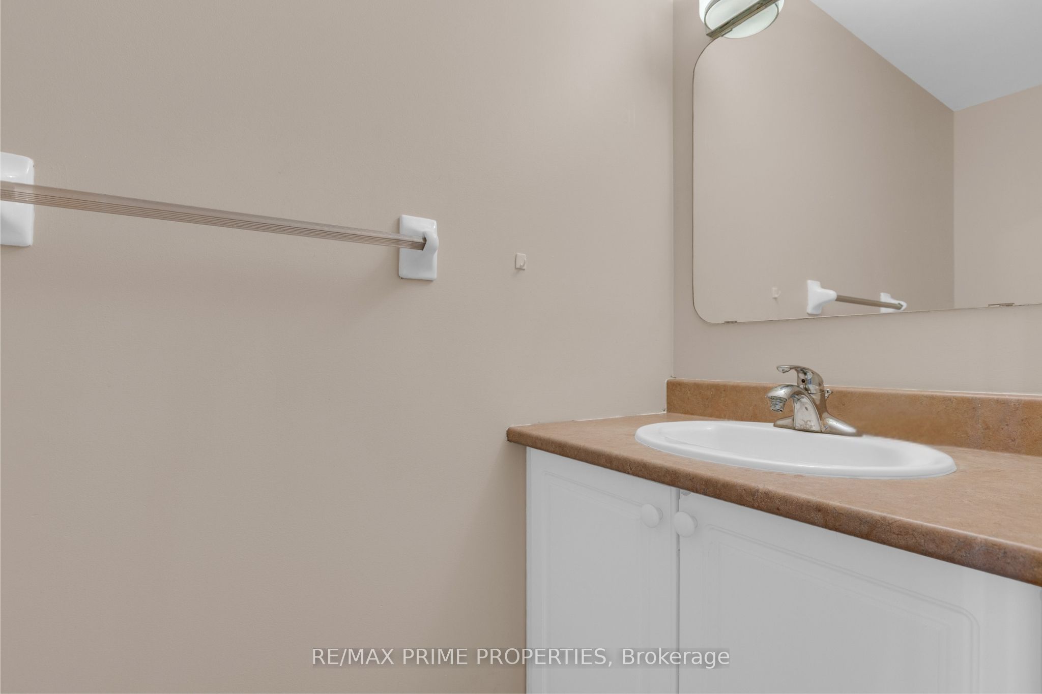 33 Inverkip Avenue Property Photo 5