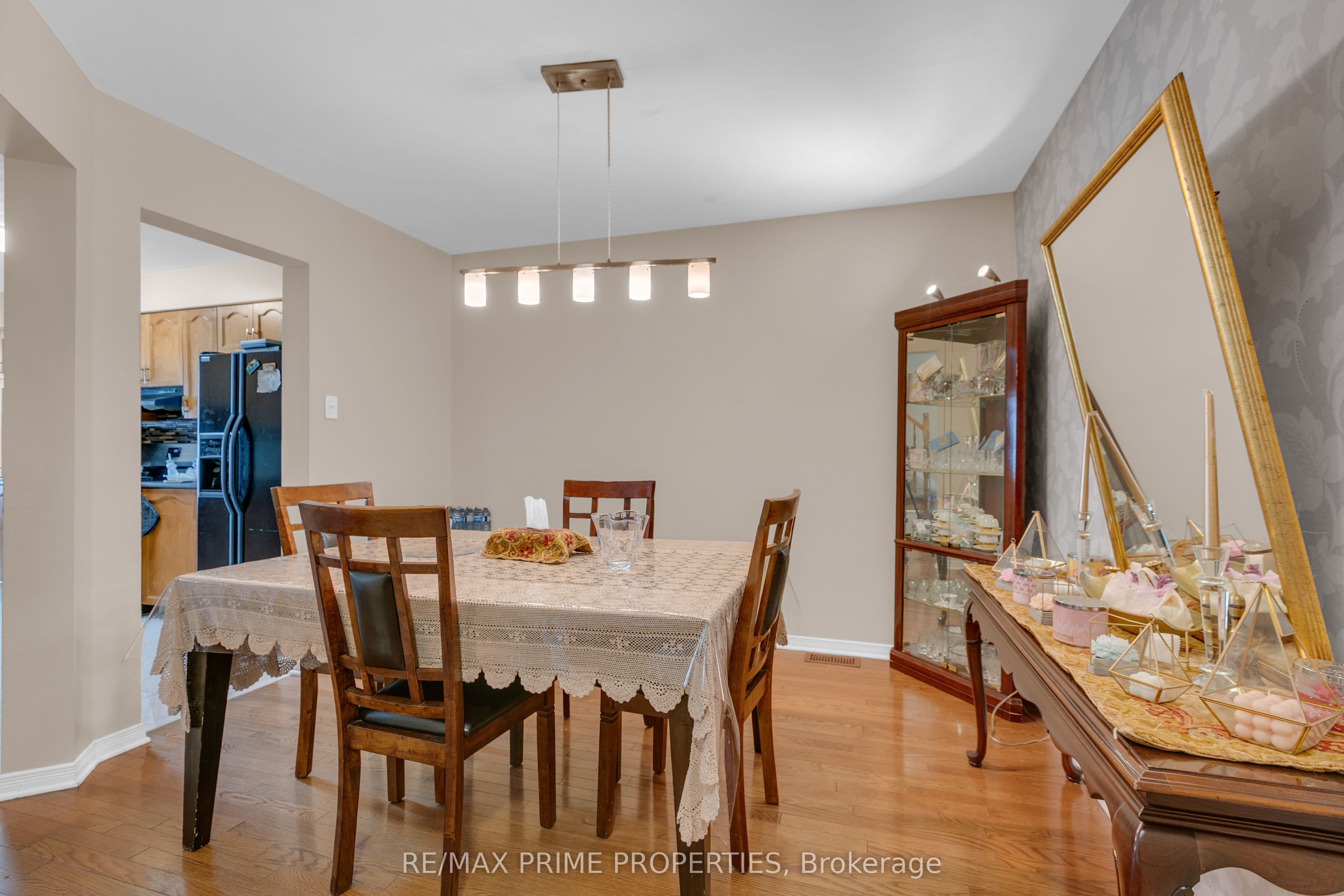 33 Inverkip Avenue Property Photo 9