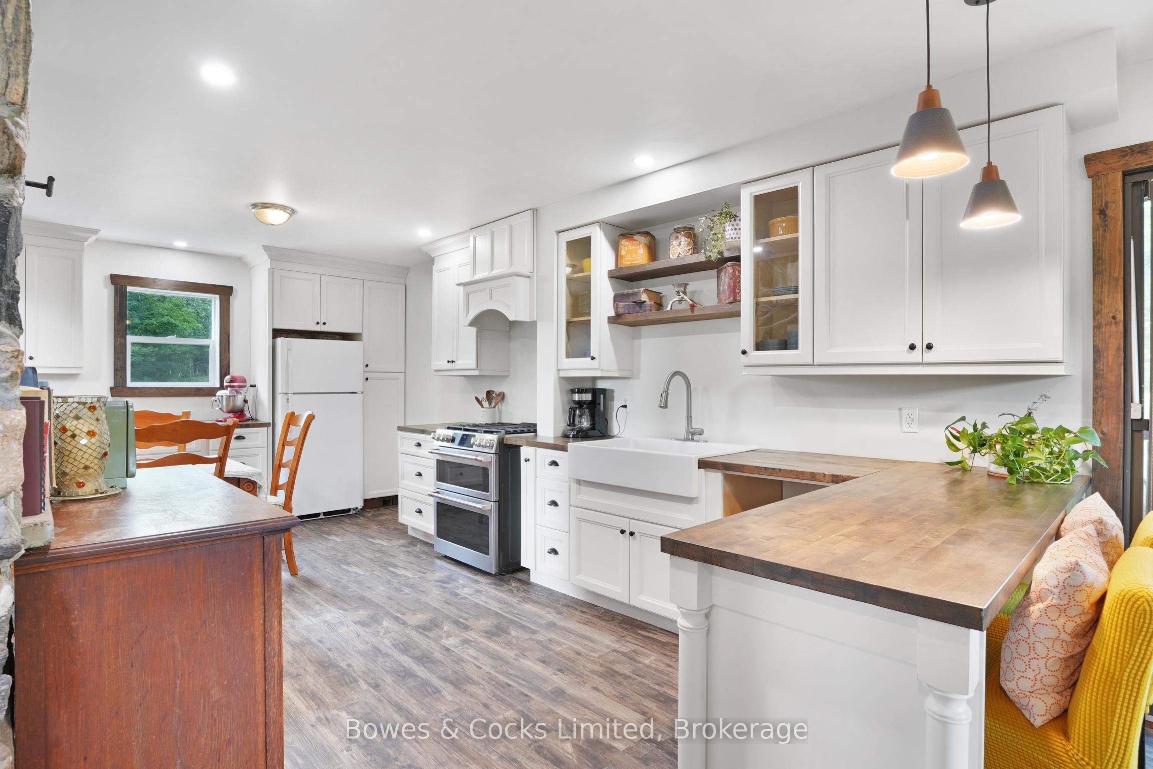 2885 Lower Faraday Road Property Photo 9