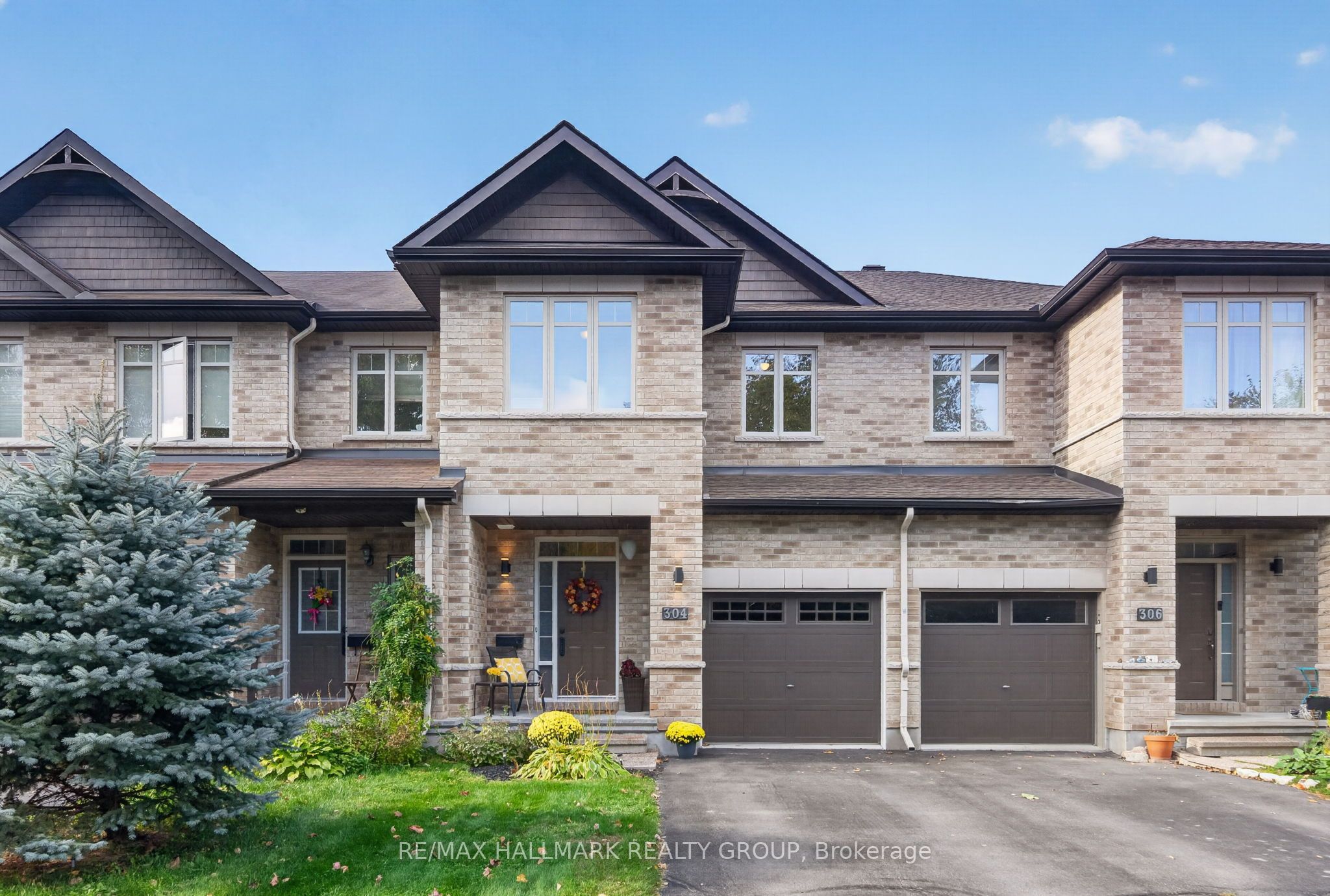 304 Celtic Ridge Crescent Property Photo 1