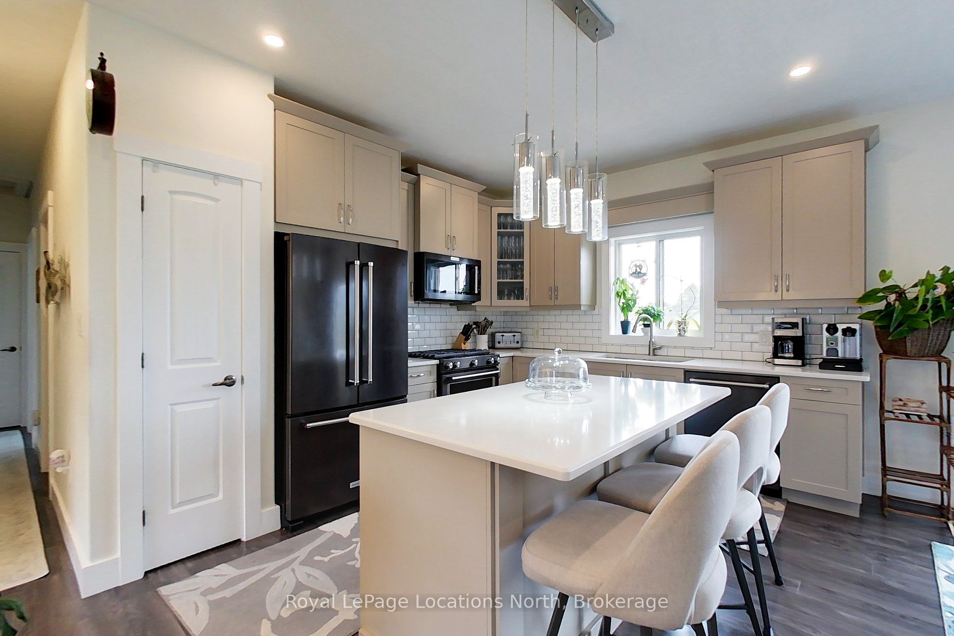 204 Mactay Drive Property Photo 11
